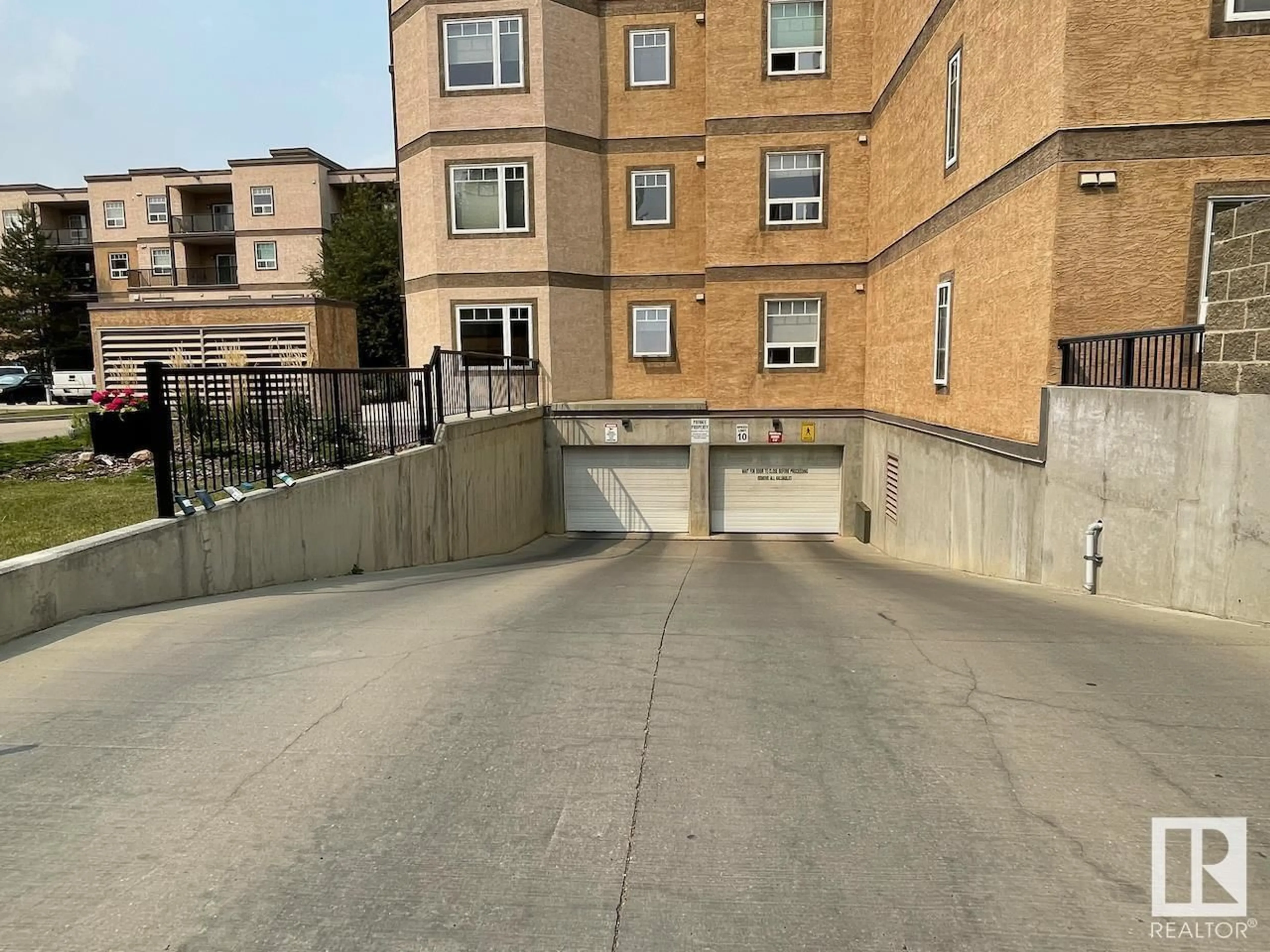 Unknown for #112 - 2035 GRANTHAM CO, Edmonton Alberta T5T3X4