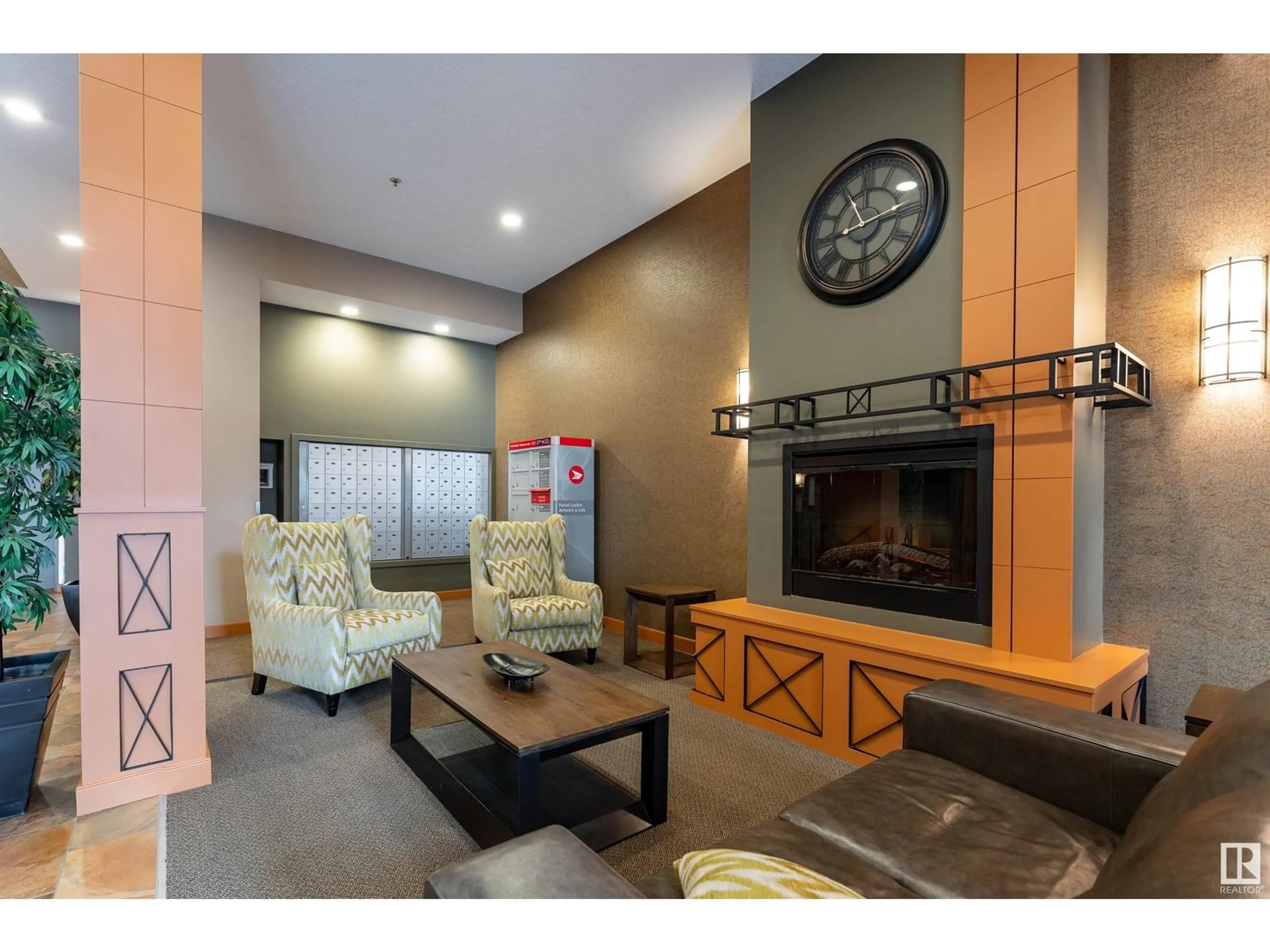 Lobby for 10319 - 903 111 ST NW, Edmonton Alberta T5K0A2