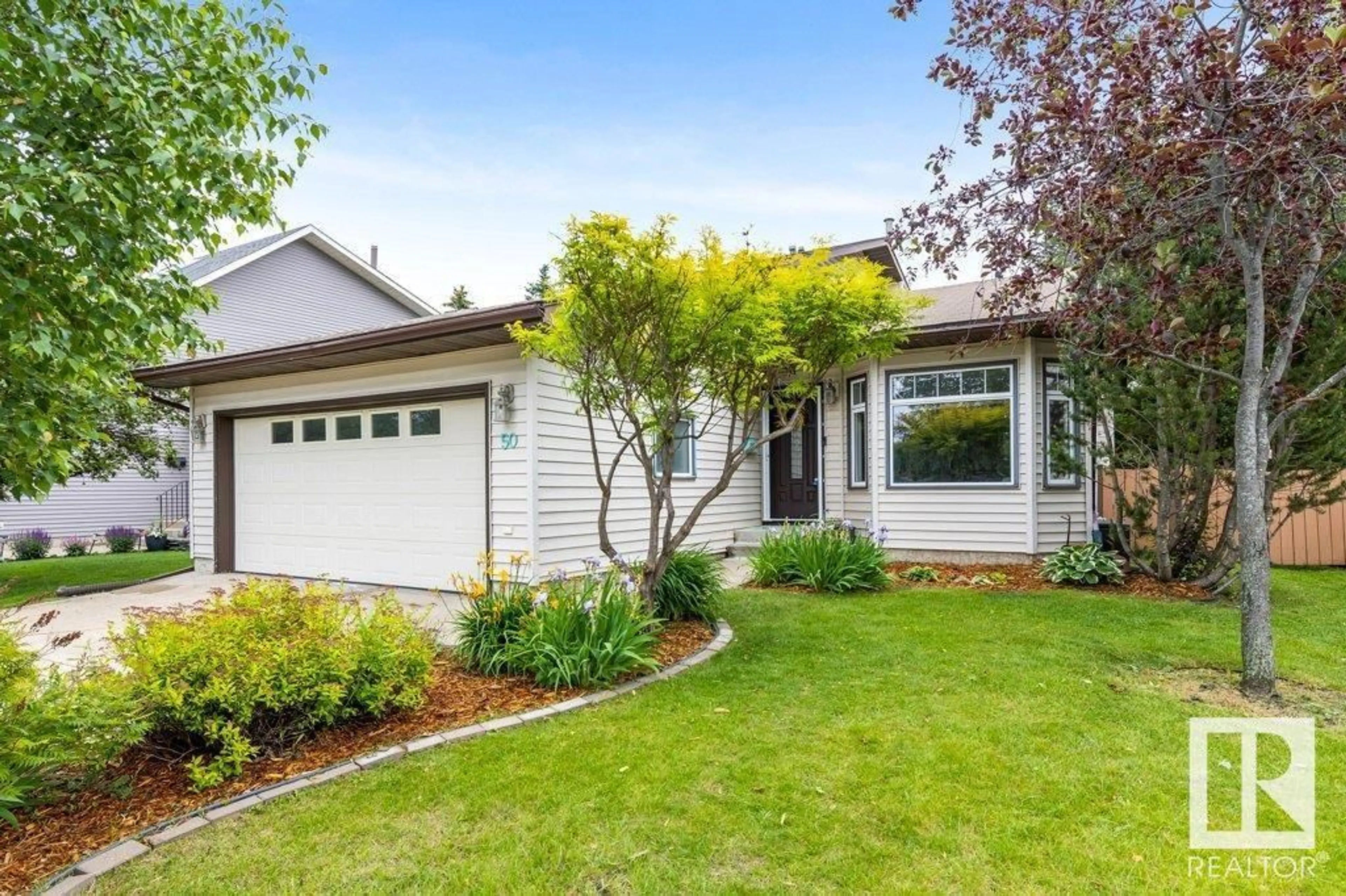 Home with vinyl exterior material, street for 50 DALHOUSIE ST, St. Albert Alberta T8N4Y9