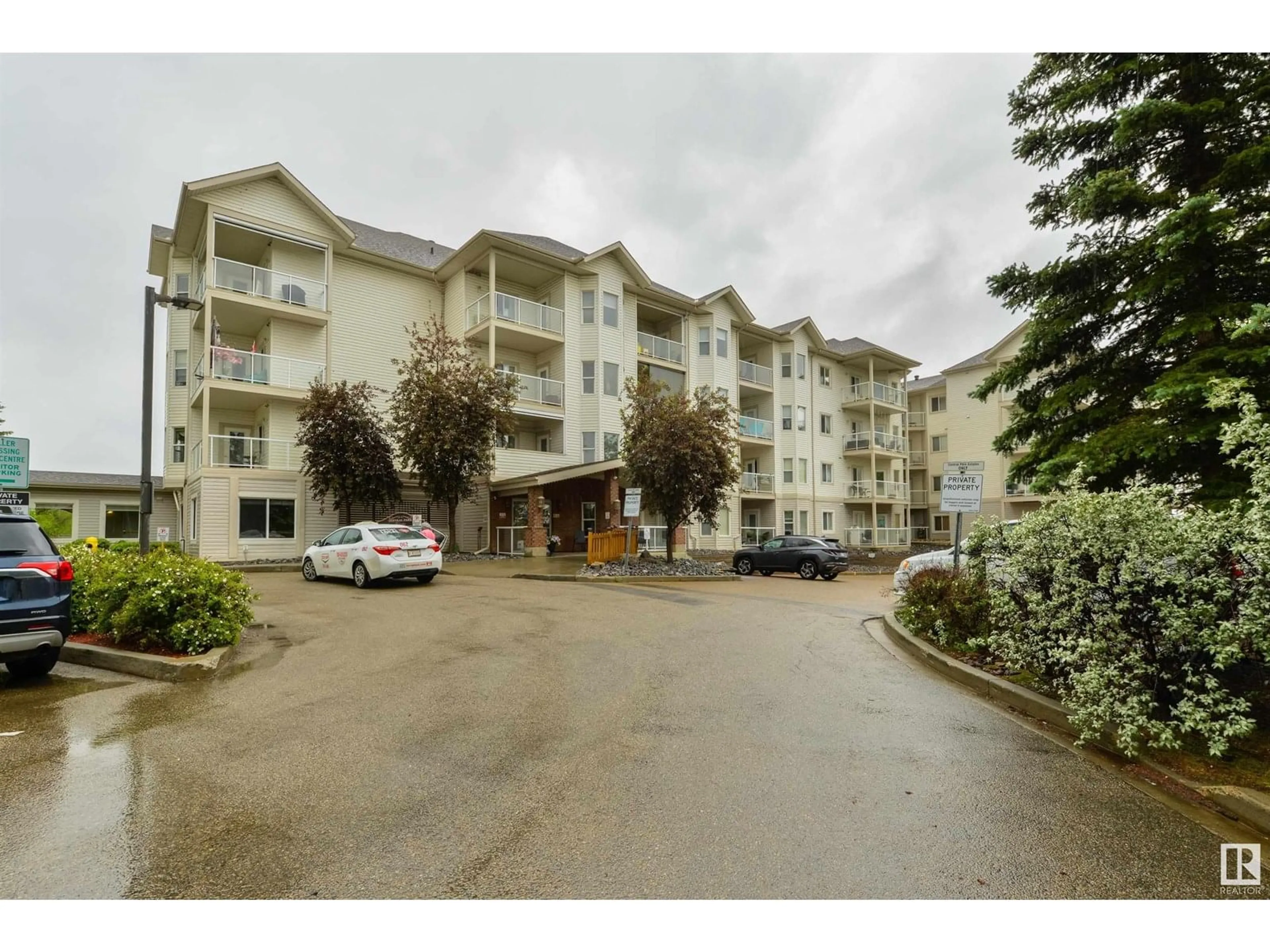 Unknown for 122 14259 50 ST NW, Edmonton Alberta T5A5J2