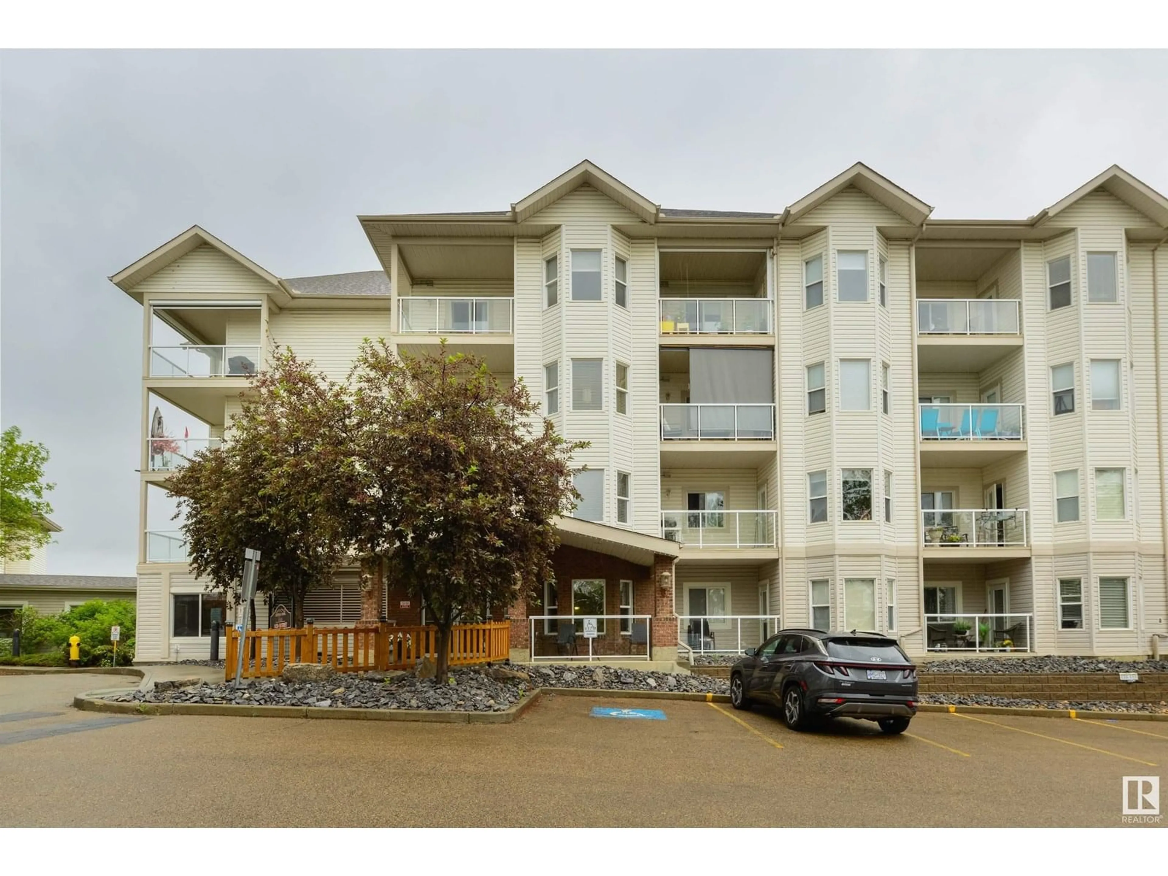 Unknown for 122 14259 50 ST NW, Edmonton Alberta T5A5J2
