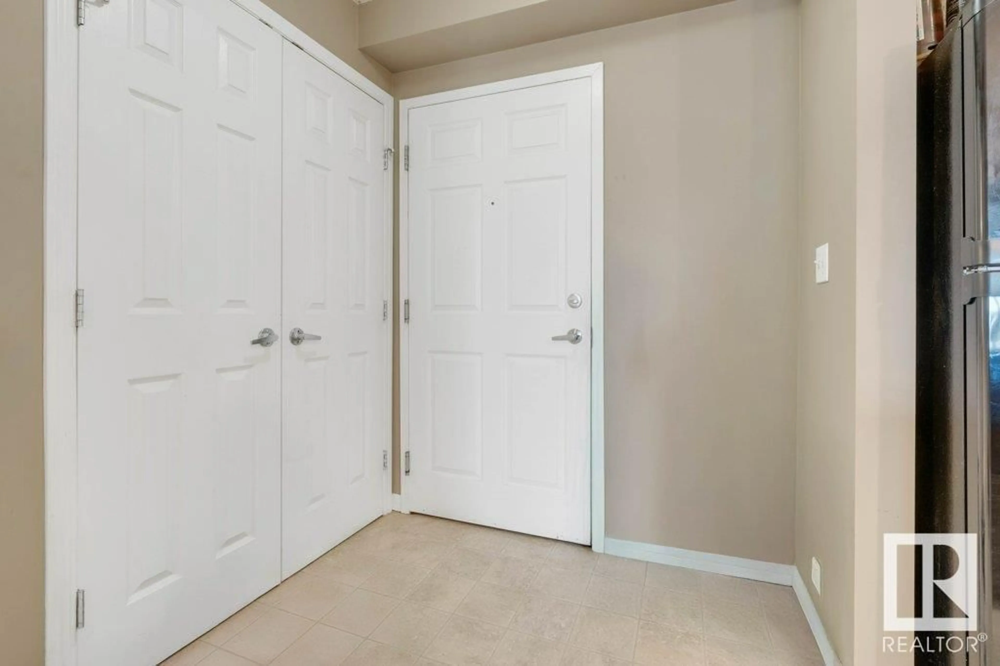 Unknown for #304 - 622 MCALLISTER LO, Edmonton Alberta T6W1N2