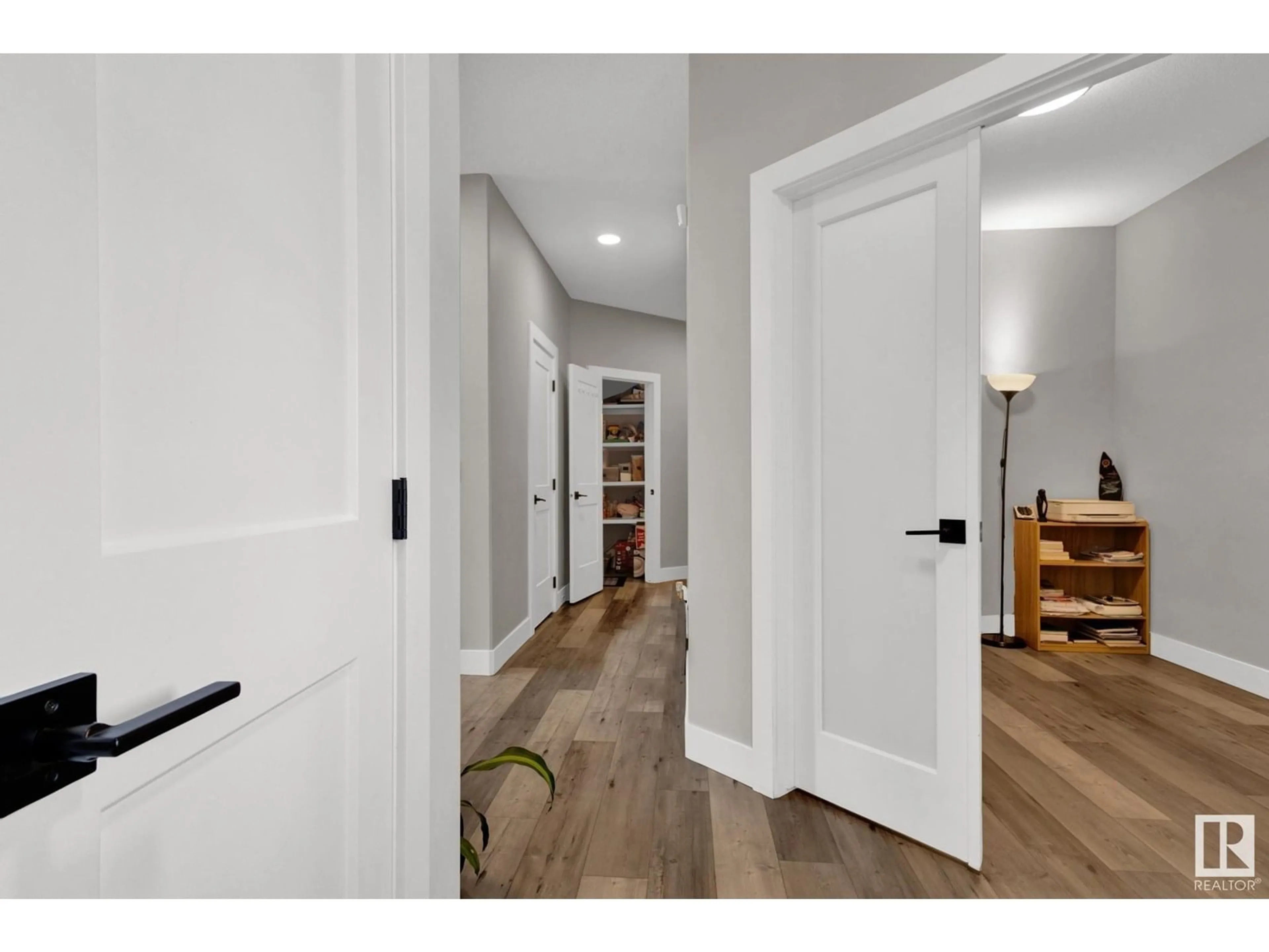 Indoor entryway for NW - 9832 225 ST, Edmonton Alberta T5T7C1