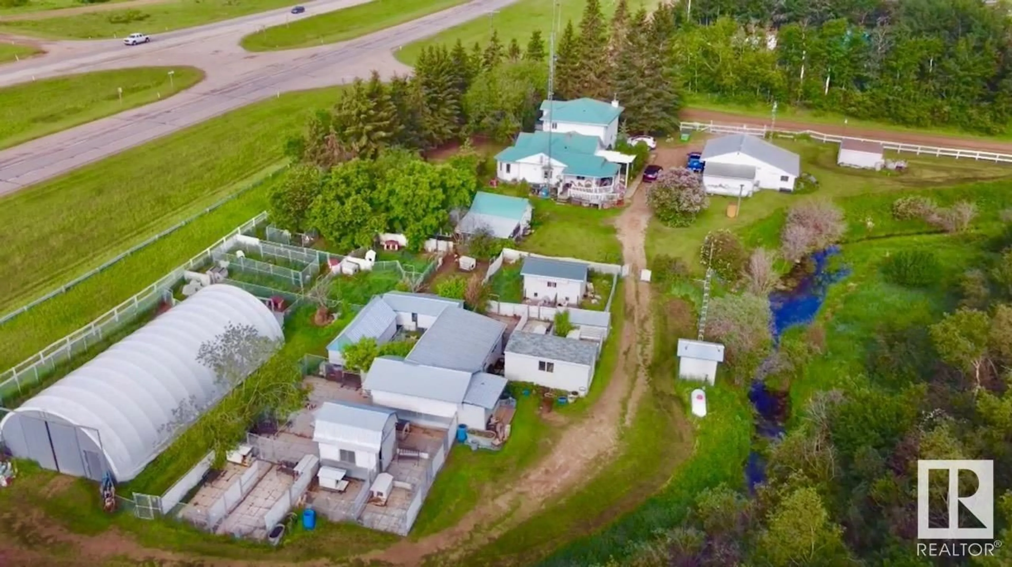 A pic from outside/outdoor area/front of a property/back of a property/a pic from drone, unknown for 532003 RANGE RD 192, Rural Lamont County Alberta T0B4J0
