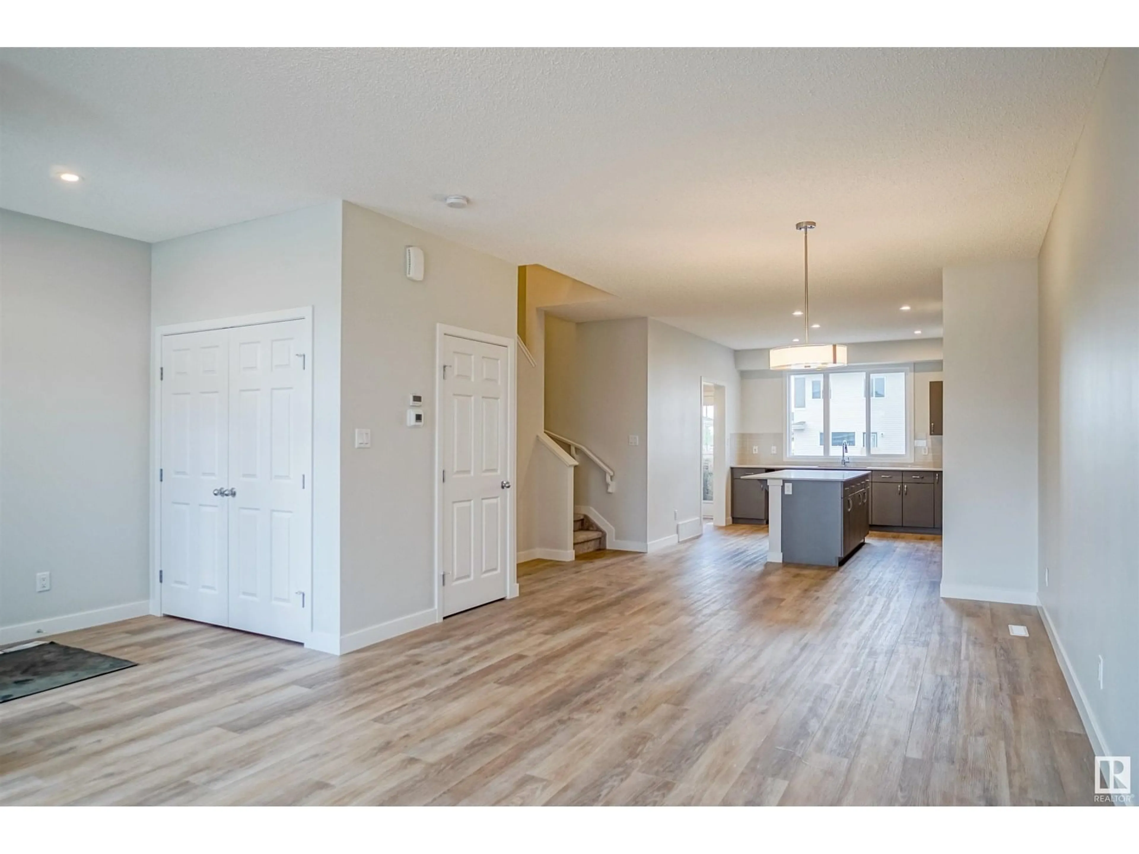 Unknown for 18153 73A ST, Edmonton Alberta T5Z0T4