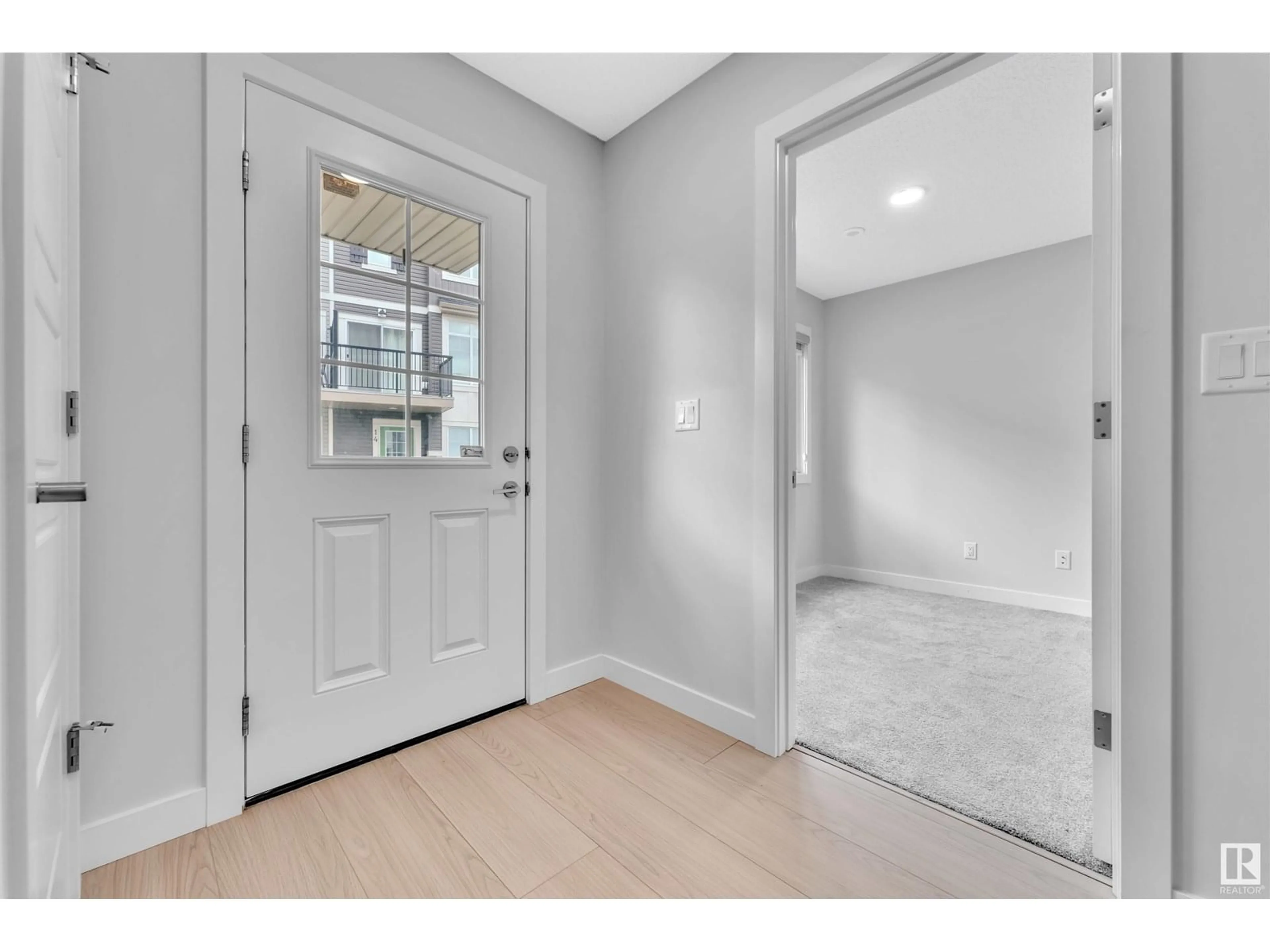 Indoor entryway for 6214 - 10 CARTMELL CO, Edmonton Alberta T6W3L5