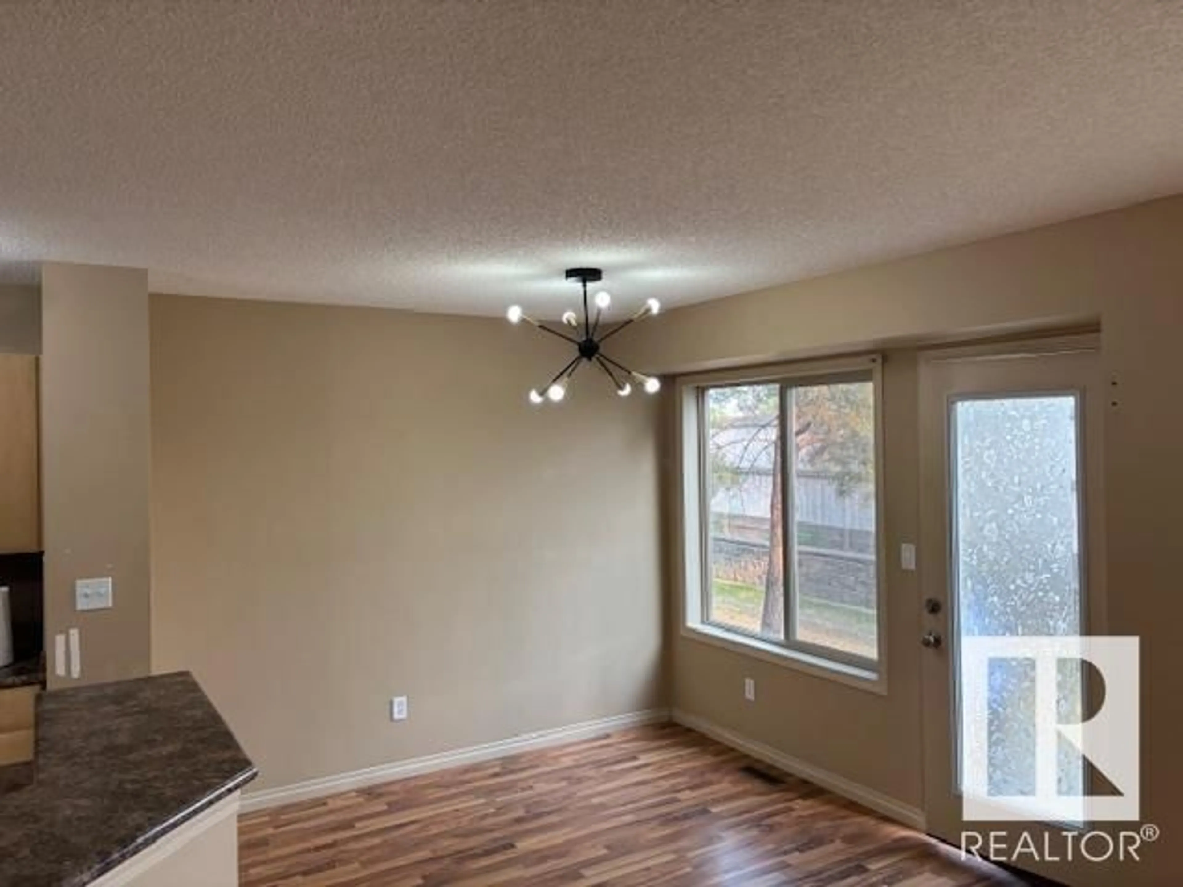 A pic of a room for #221 - 221 SUMMERWOOD DR, Sherwood Park Alberta T8H0B4