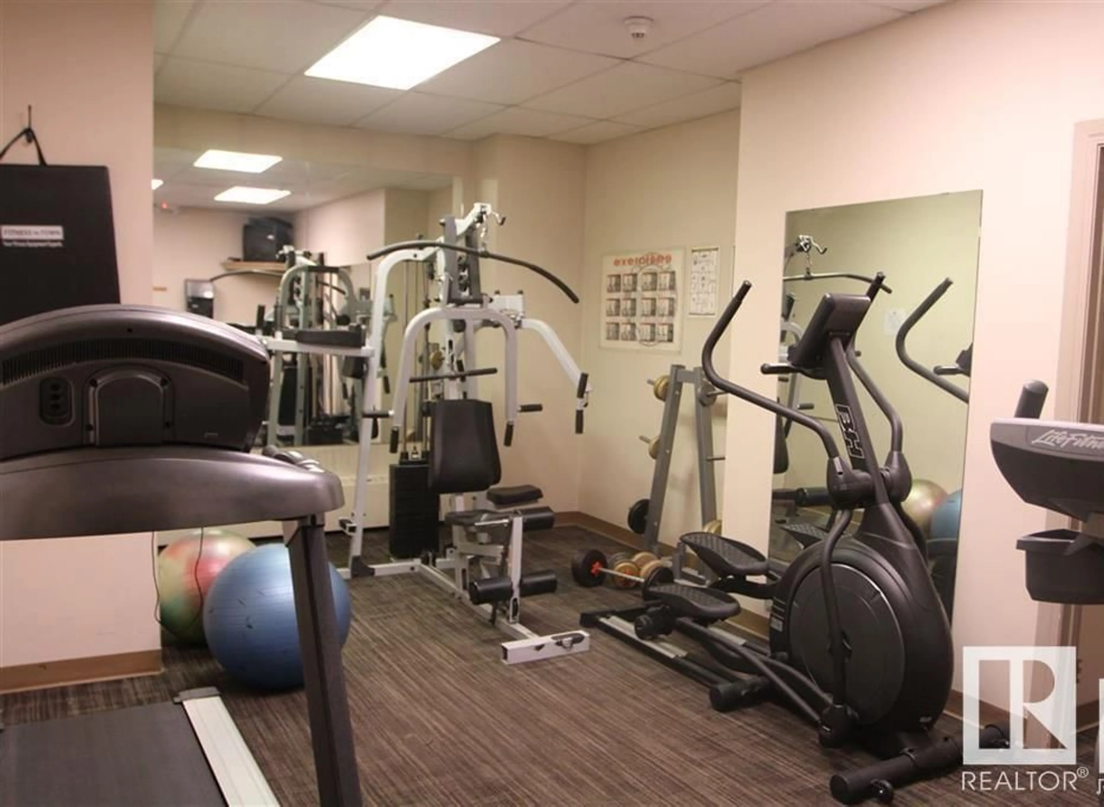 Gym or fitness room for #1601 - 10150 117 ST, Edmonton Alberta T5K2J2