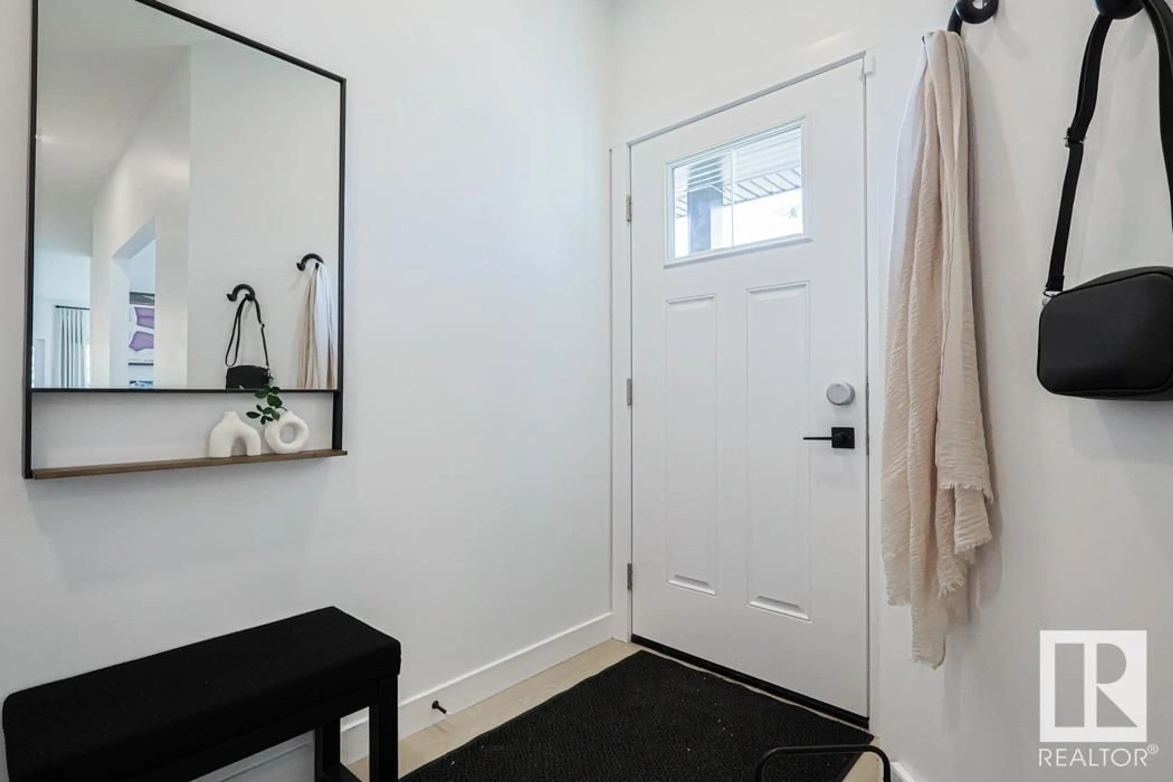 Indoor entryway for NW - 2431 194 ST, Edmonton Alberta T6M1P5