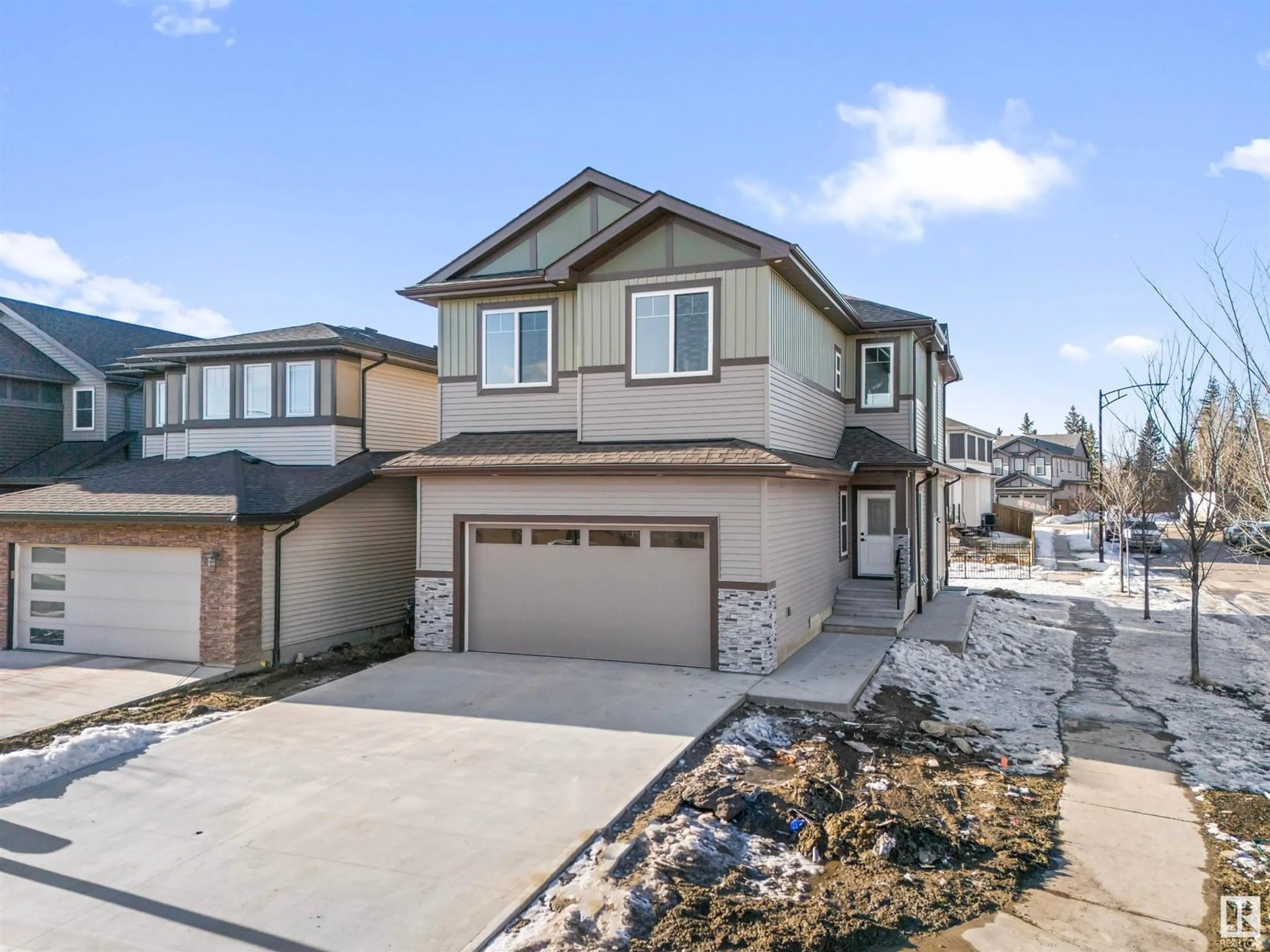 Unknown for 204 CAVANAGH COMMON, Edmonton Alberta T6W4H4