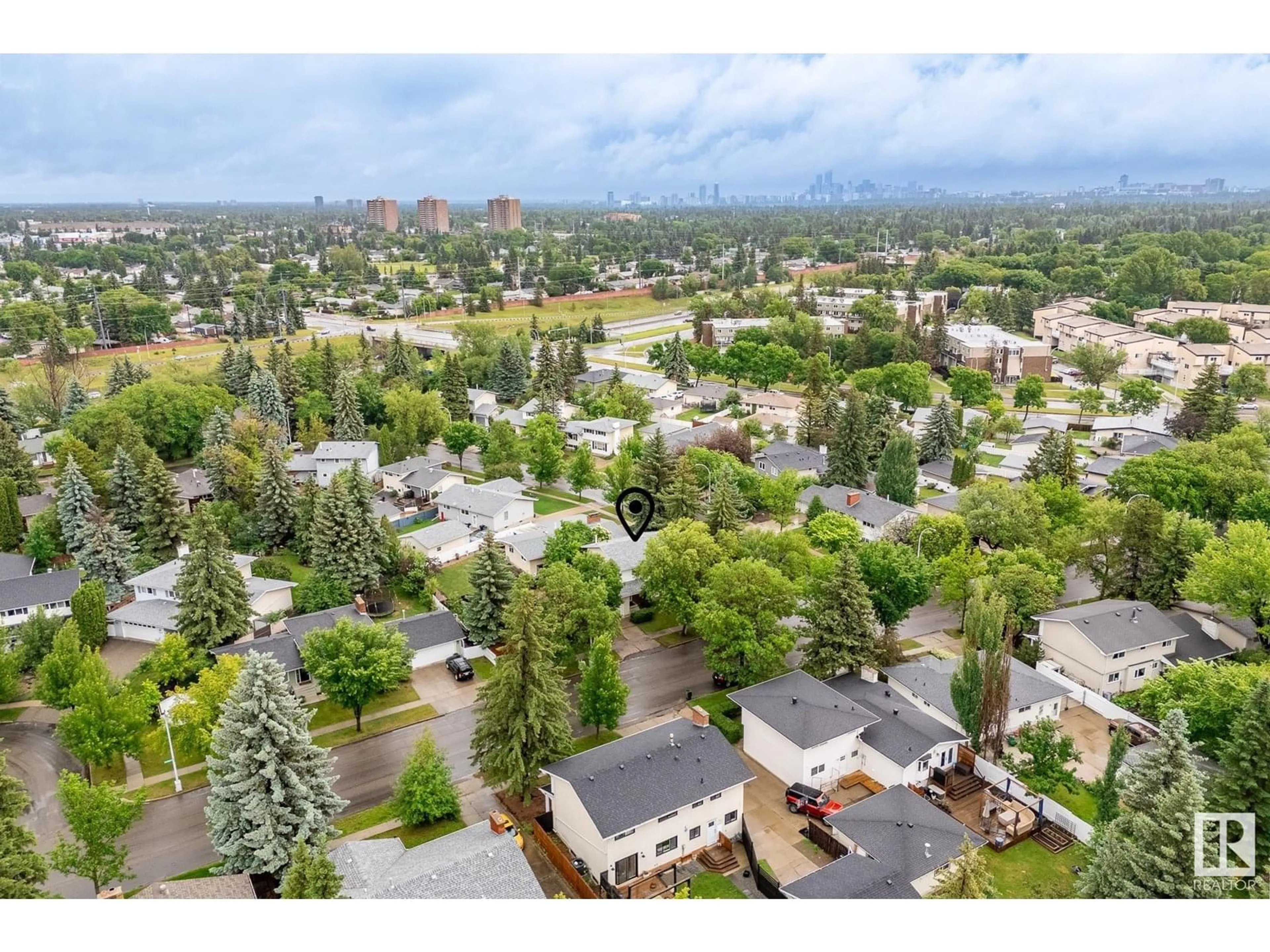 A pic from outside/outdoor area/front of a property/back of a property/a pic from drone, mountain view for 16004 78 AV, Edmonton Alberta T5R3E4