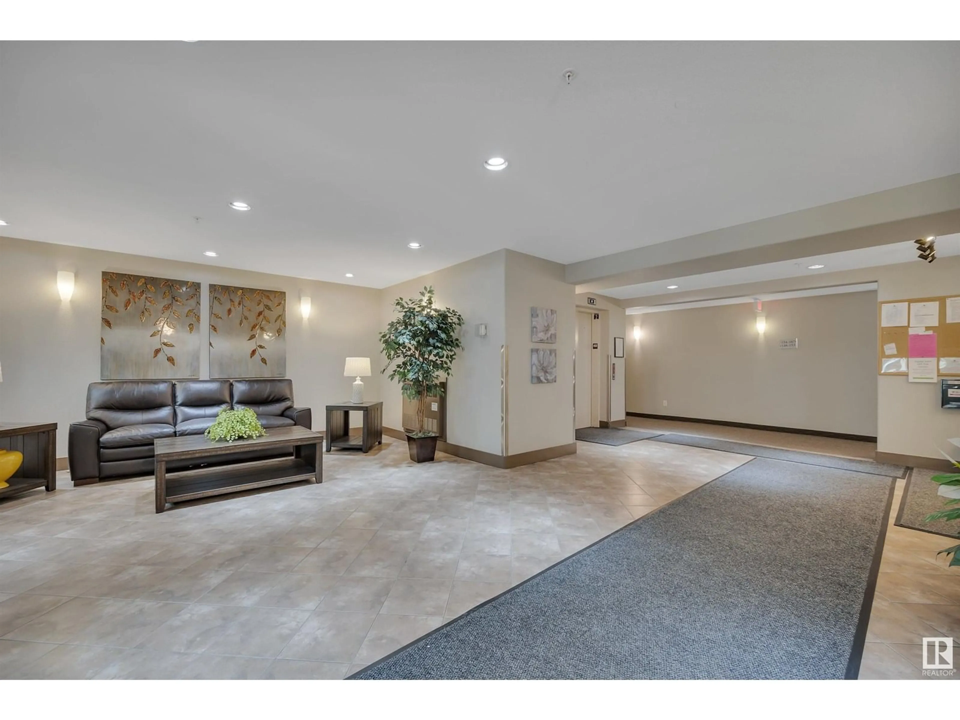 Lobby for 11517 - 264 ELLERSLIE RD, Edmonton Alberta T6W2A9