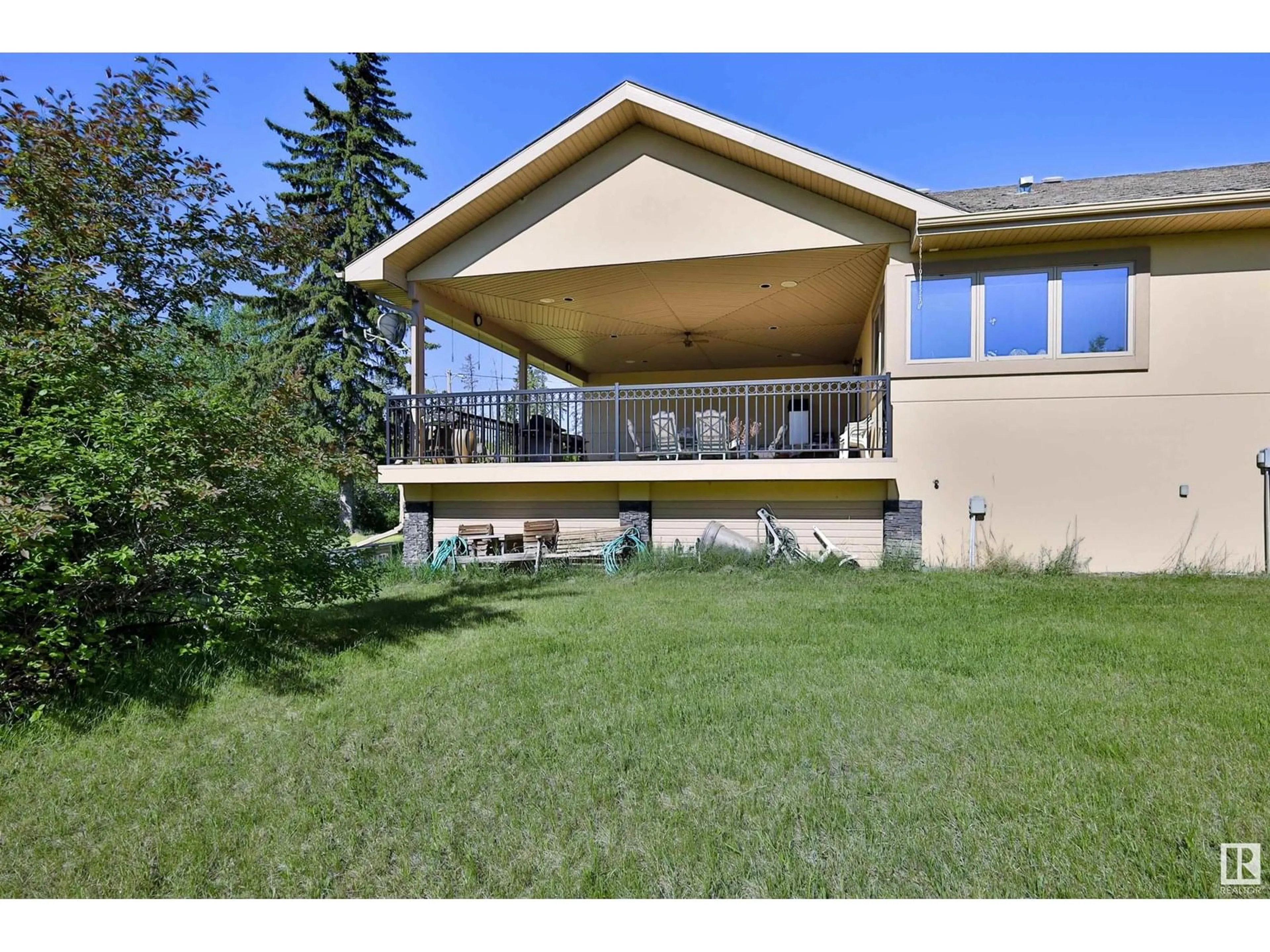 Patio, mountain view for 51004 RGE ROAD 263, Rural Parkland County Alberta T7Y1E2