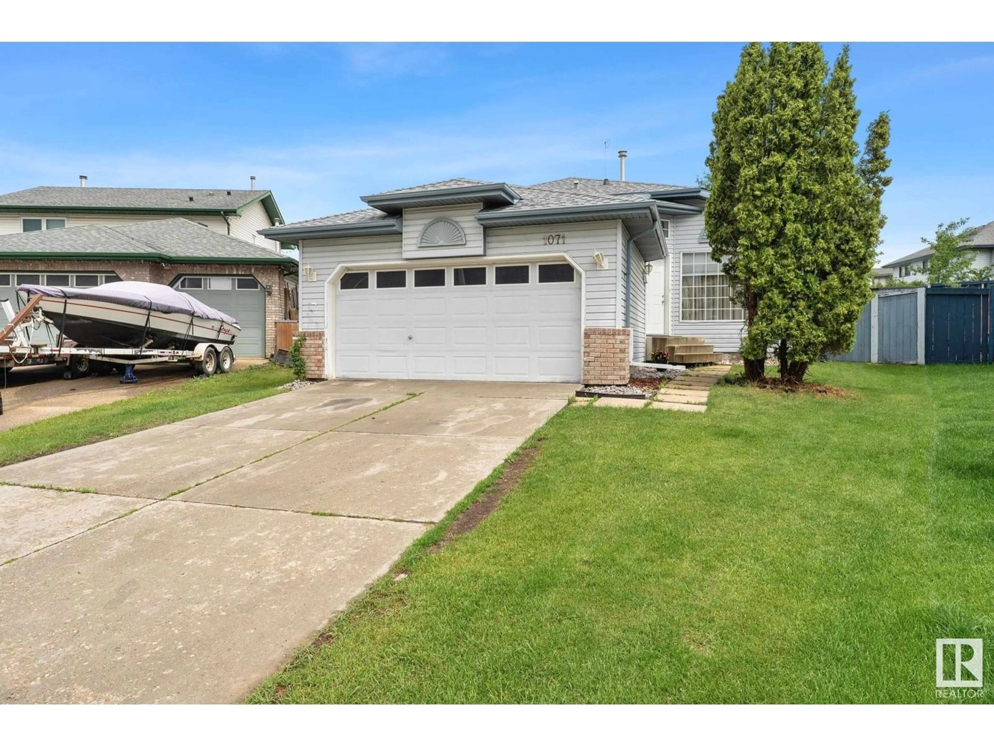 Unknown for 1071 JONES CR, Edmonton Alberta T6L6Y1