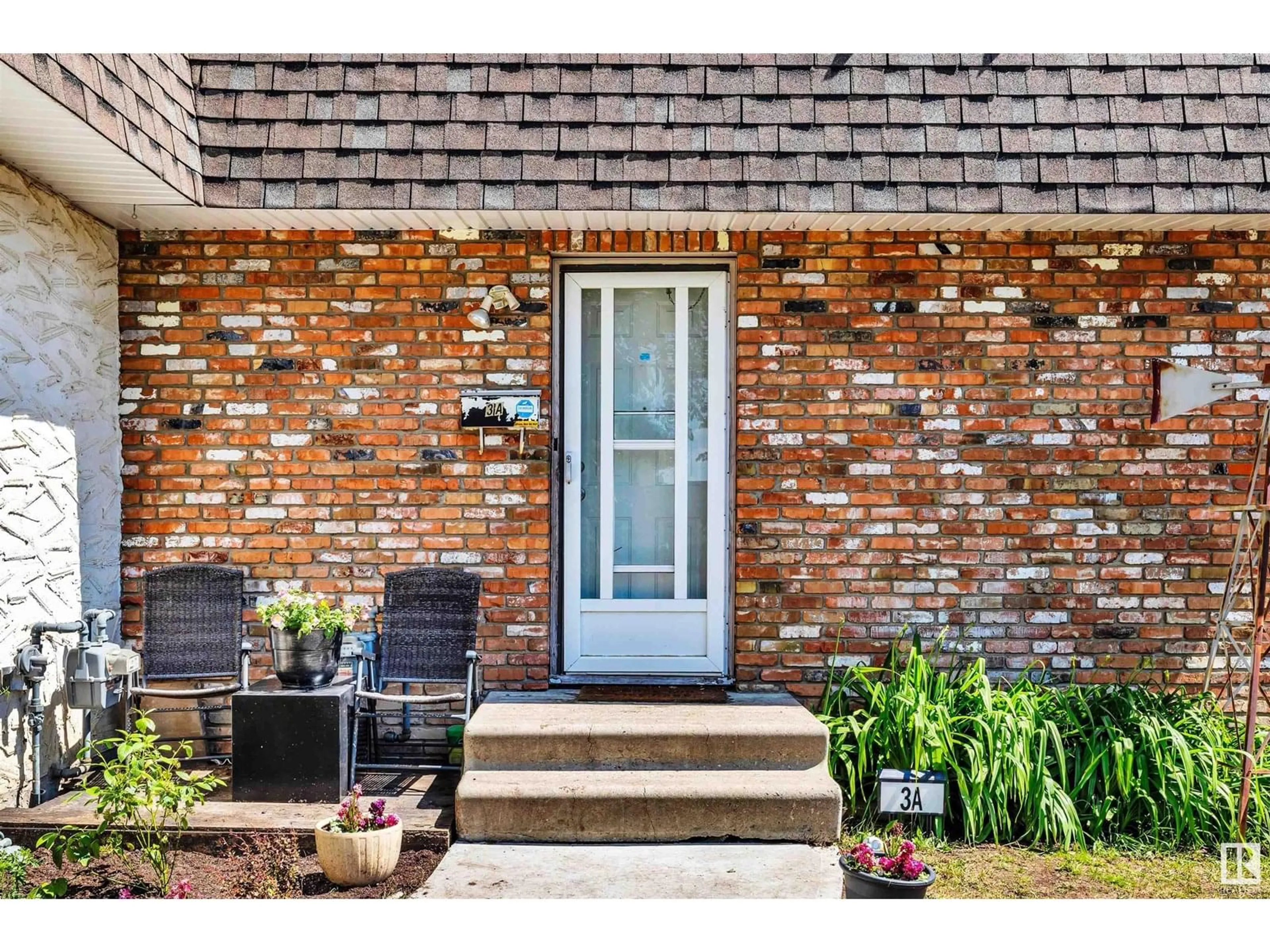 Home with brick exterior material, street for 3A BURNHAM AV, St. Albert Alberta T8N1X7