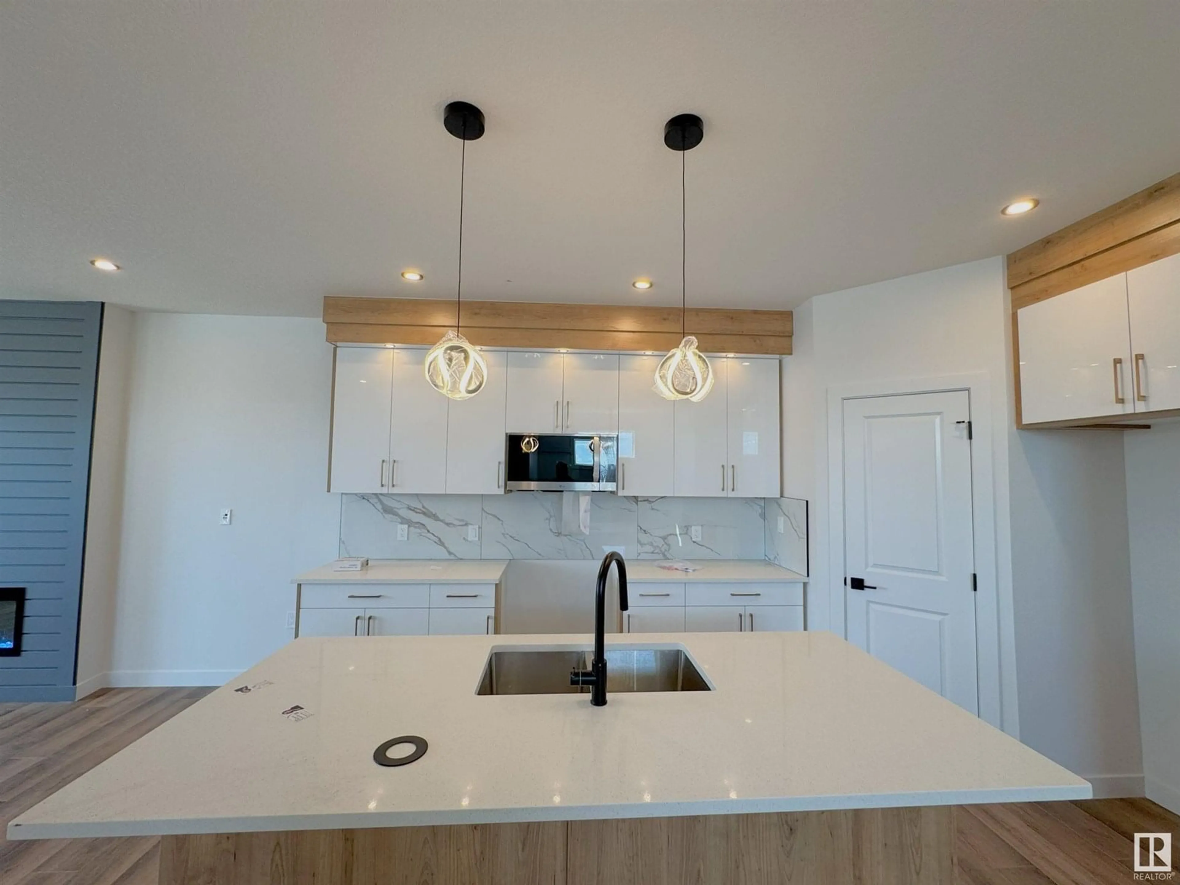 Open concept kitchen, unknown for 741 MATTSON DR, Edmonton Alberta T6X3G3