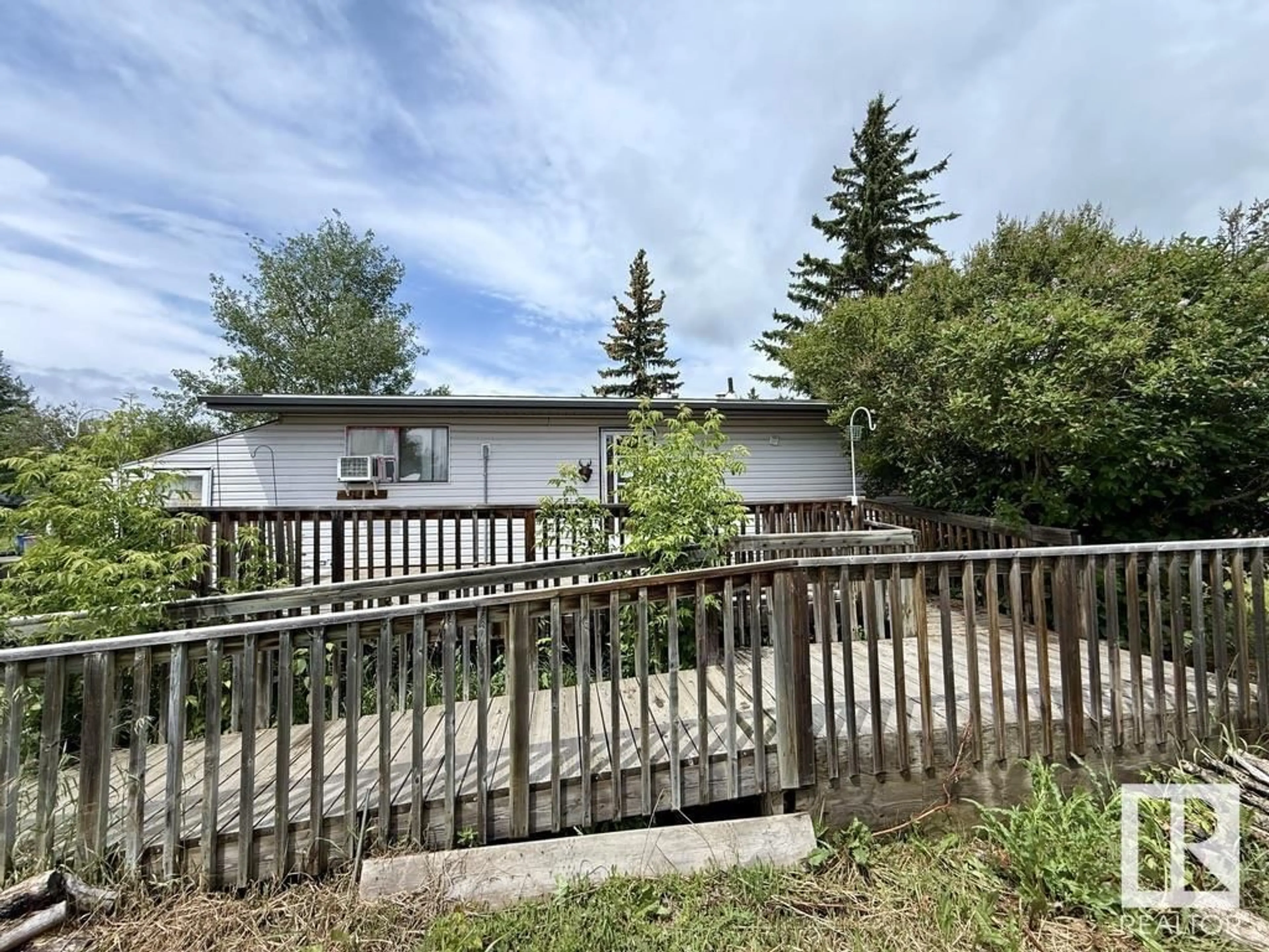 Shed for 313 - 53222 RR 272, Rural Parkland County Alberta T7X3P1