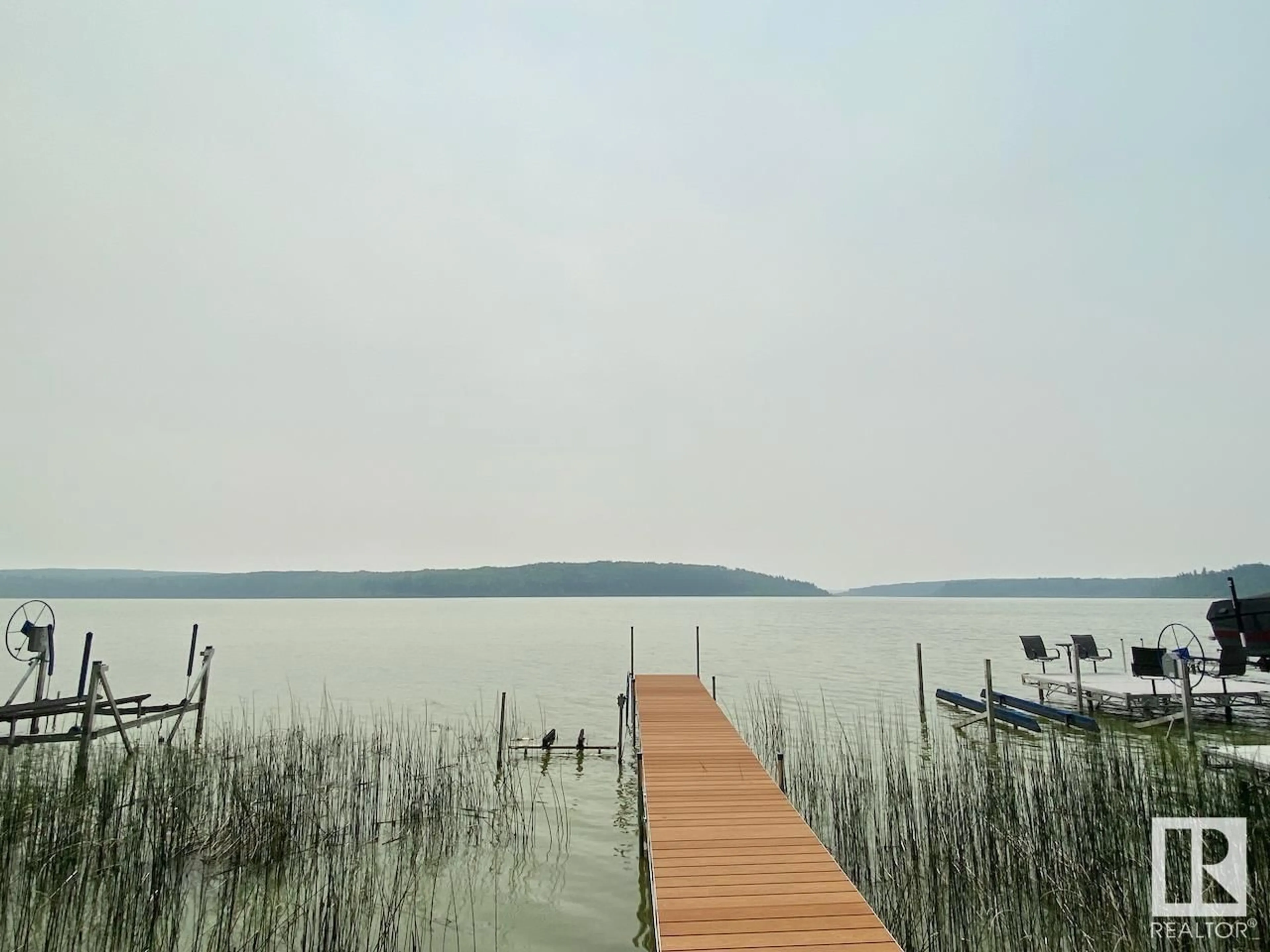 Blurry image for 326 DEBBIE DRIVE, Rural Athabasca County Alberta T0A0M0