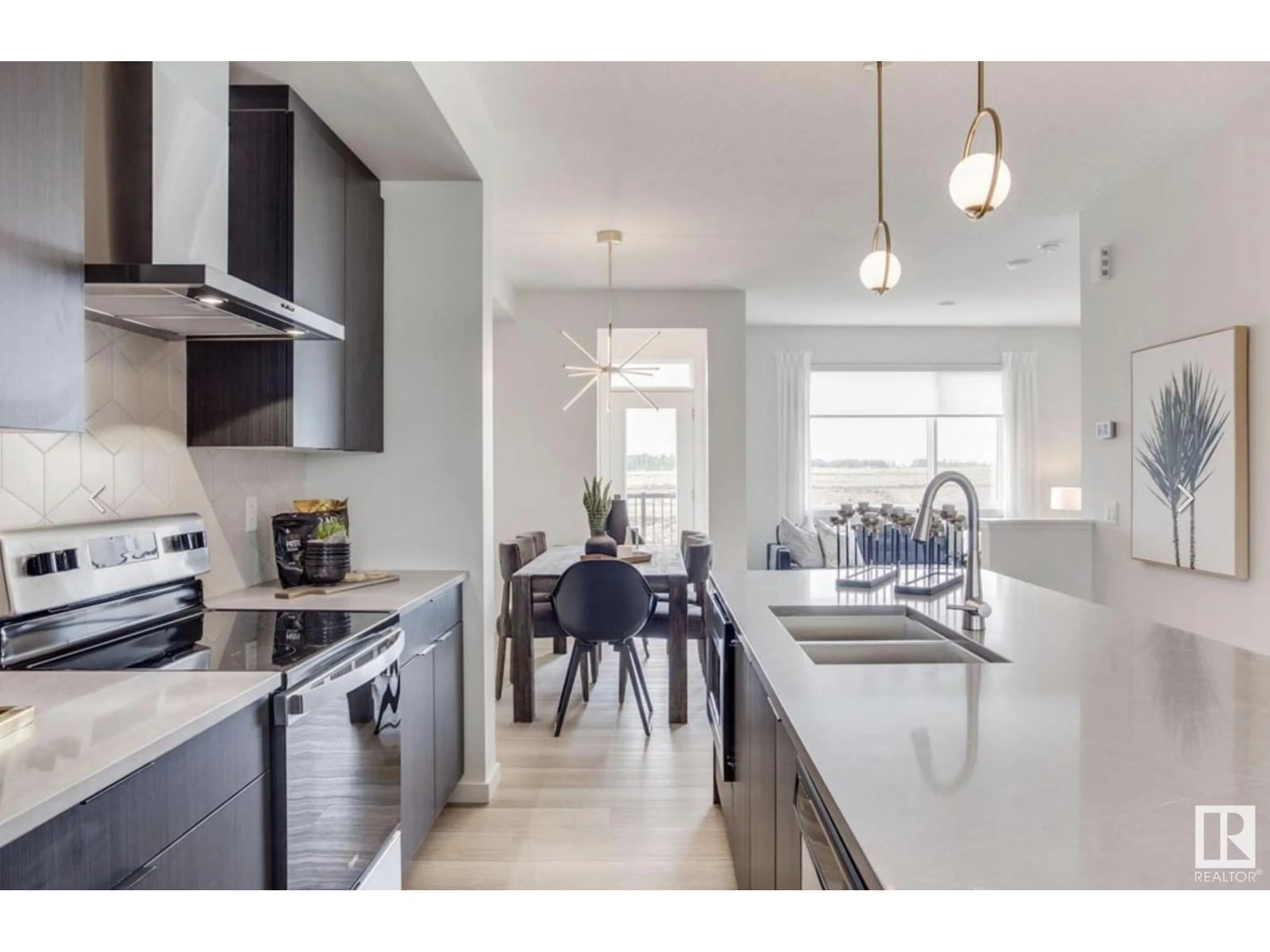 Open concept kitchen, ceramic/tile floor for 724 SOUTHFORK DR, Leduc Alberta T9E1N8