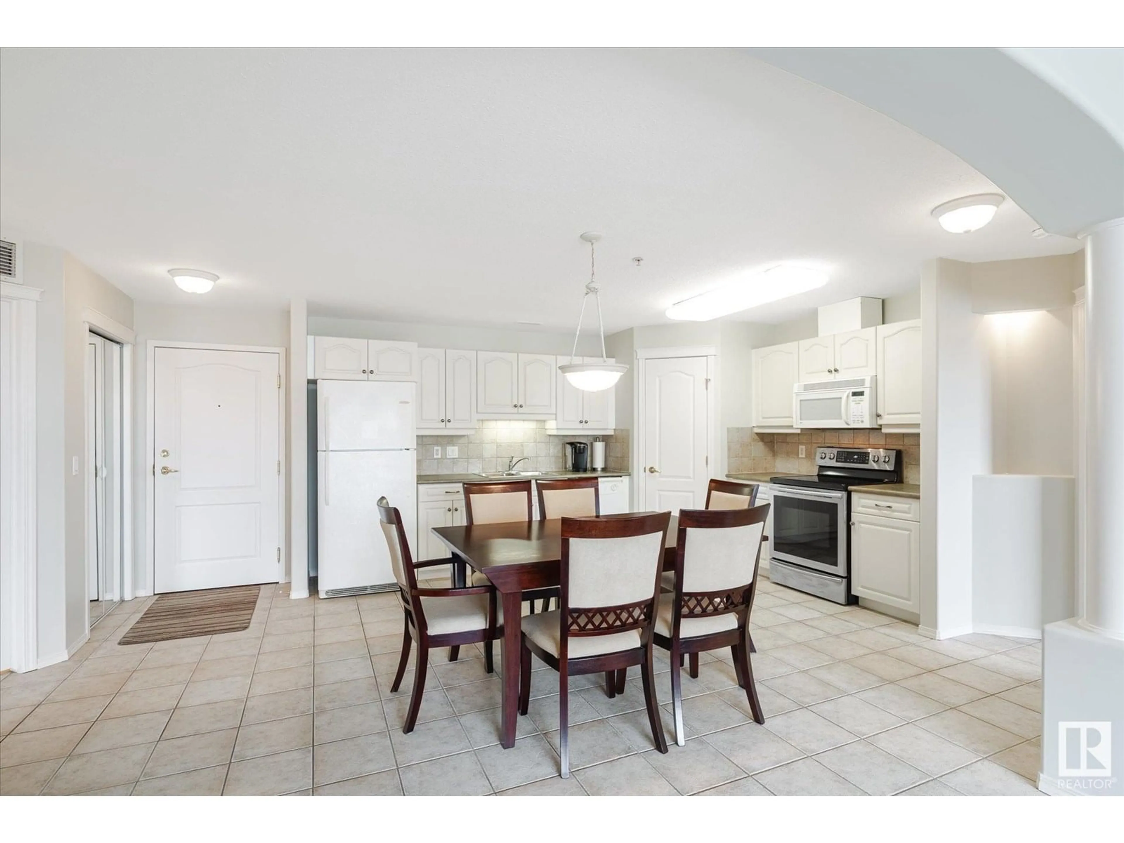 Open concept kitchen, ceramic/tile floor for 422 YOUVILLE DR, Edmonton Alberta T6L7G2
