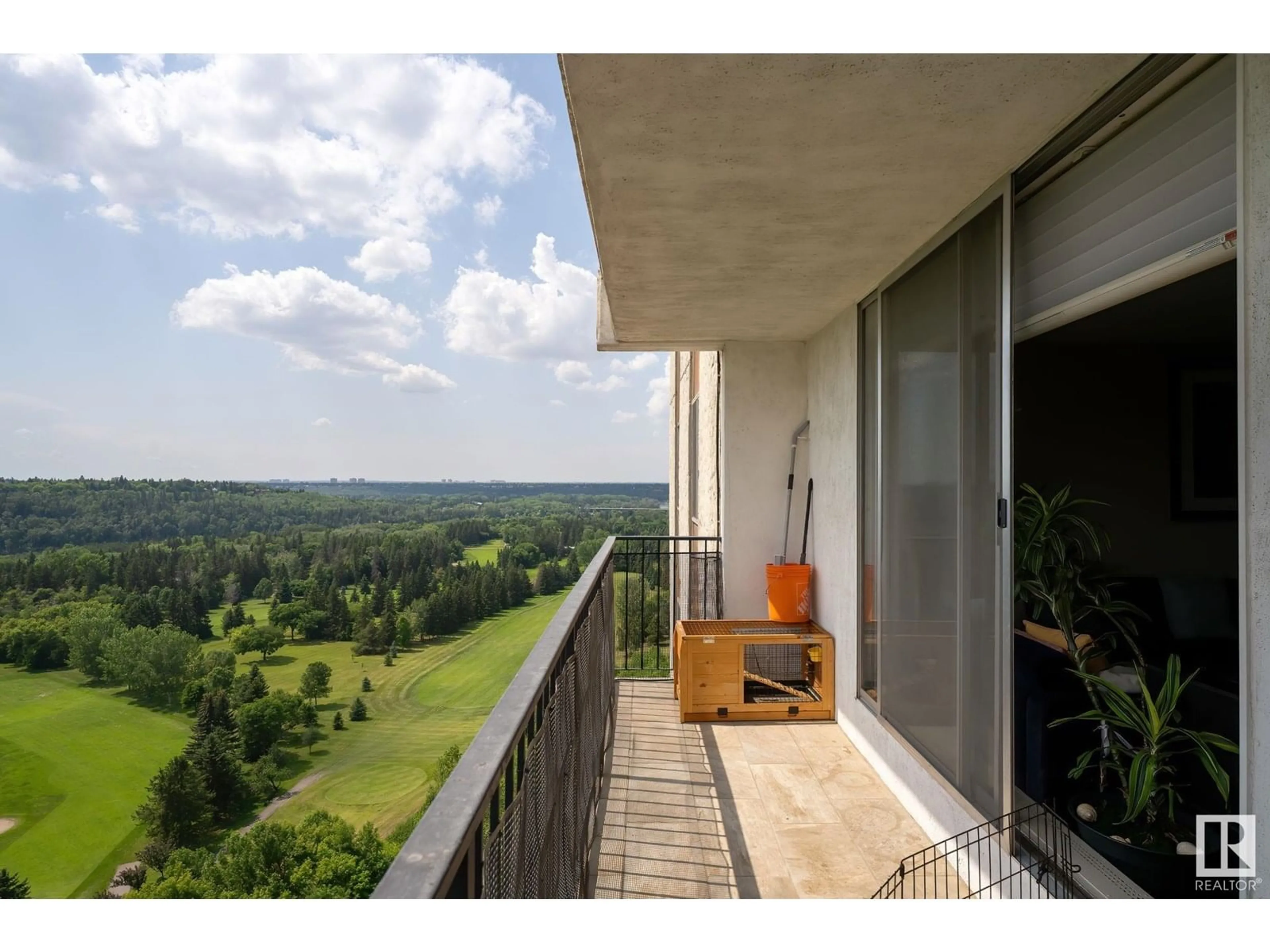 Balcony in the apartment, water/lake/river/ocean view for 704 - 11307 99 AV, Edmonton Alberta T5K0H2