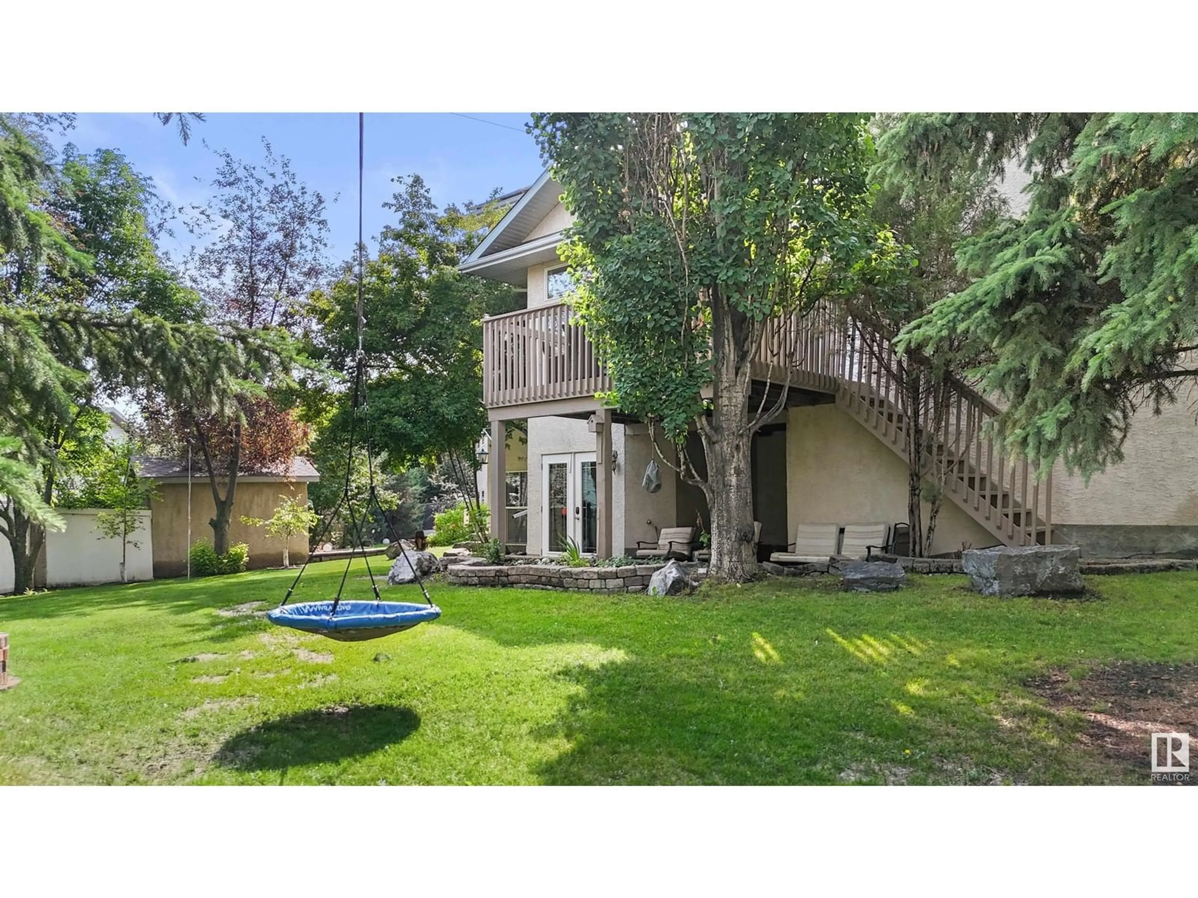 A pic from outside/outdoor area/front of a property/back of a property/a pic from drone, street for 452 KANANASKIS CL, Devon Alberta T9G2C5