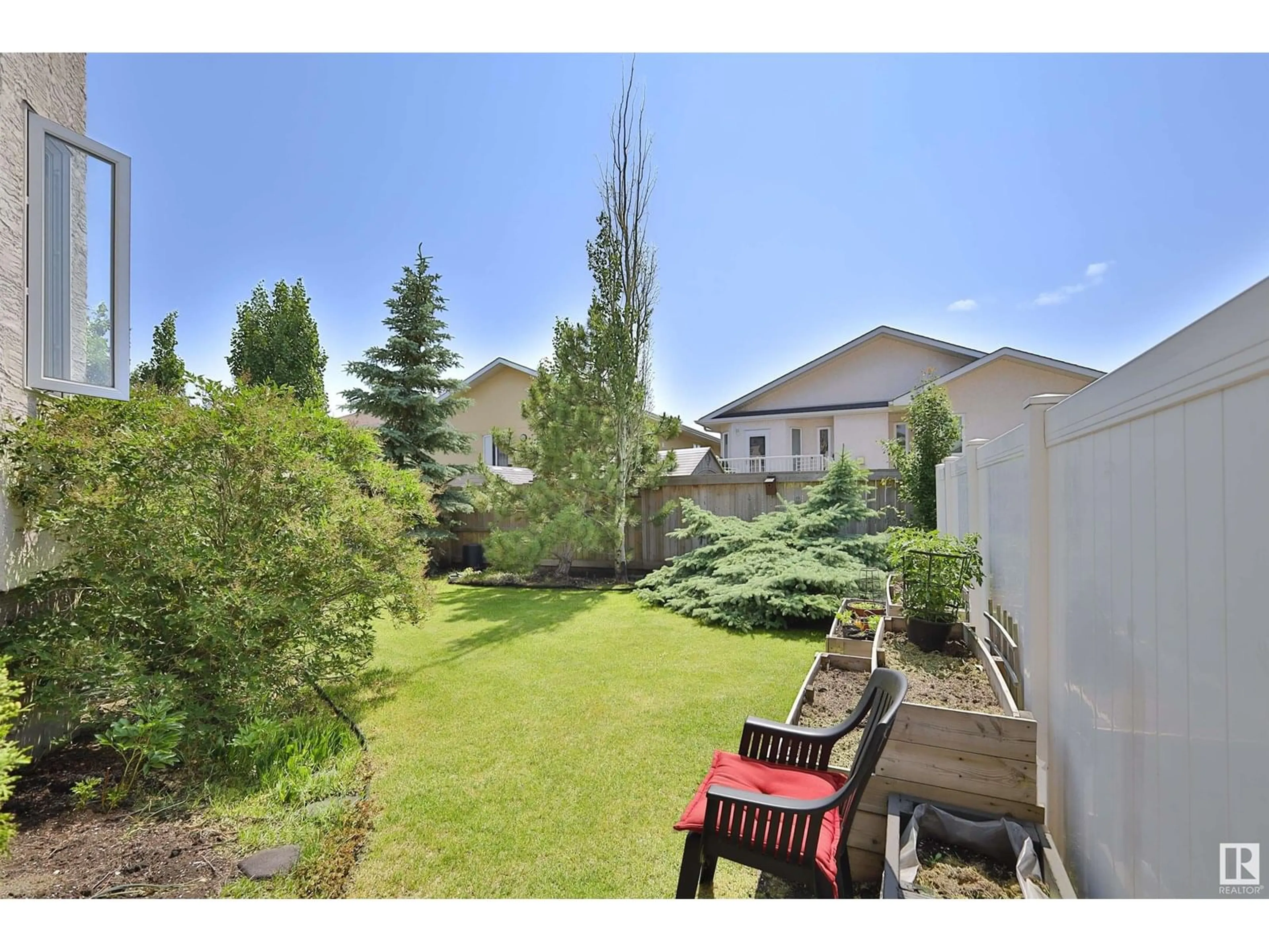 Patio, unknown for 7415 169 AV, Edmonton Alberta T5Z0A3