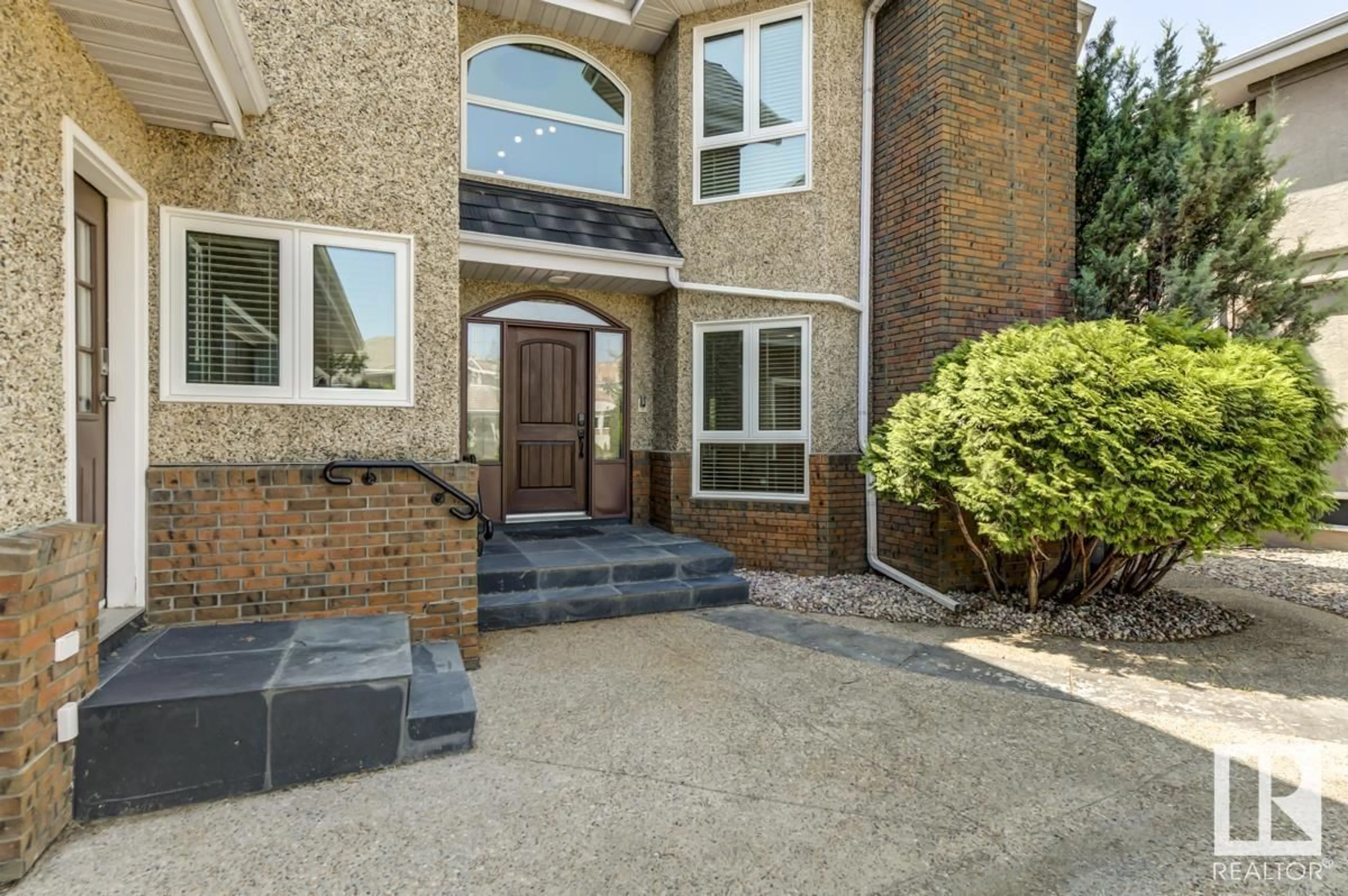 Home with brick exterior material, street for 309 WEAVER PT, Edmonton Alberta T6M2J4