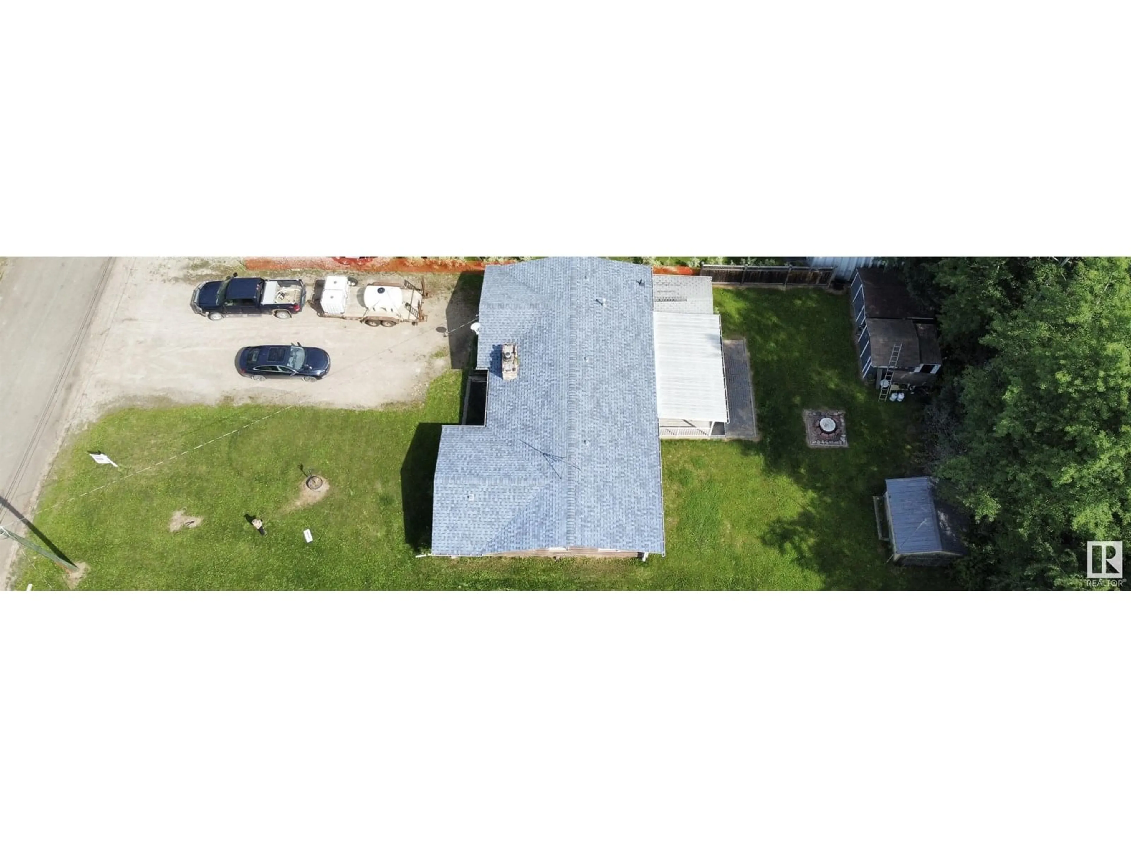 A pic from outside/outdoor area/front of a property/back of a property/a pic from drone, unknown for 15538 - 129 OLD TRAIL ROAD, Rural Lac La Biche County Alberta T0A2T0