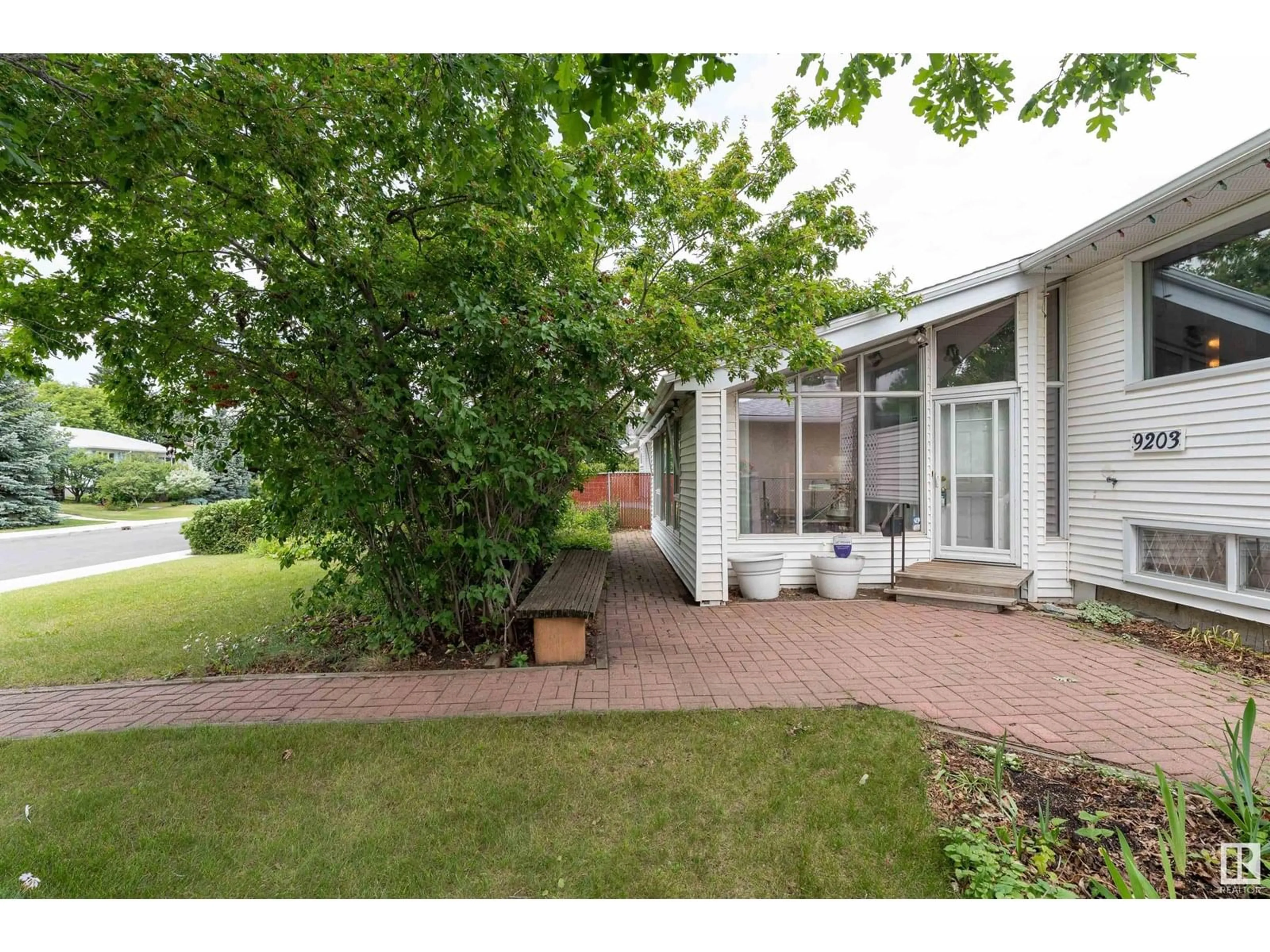 Patio, unknown for NW - 9203 69 ST, Edmonton Alberta T6B1V8