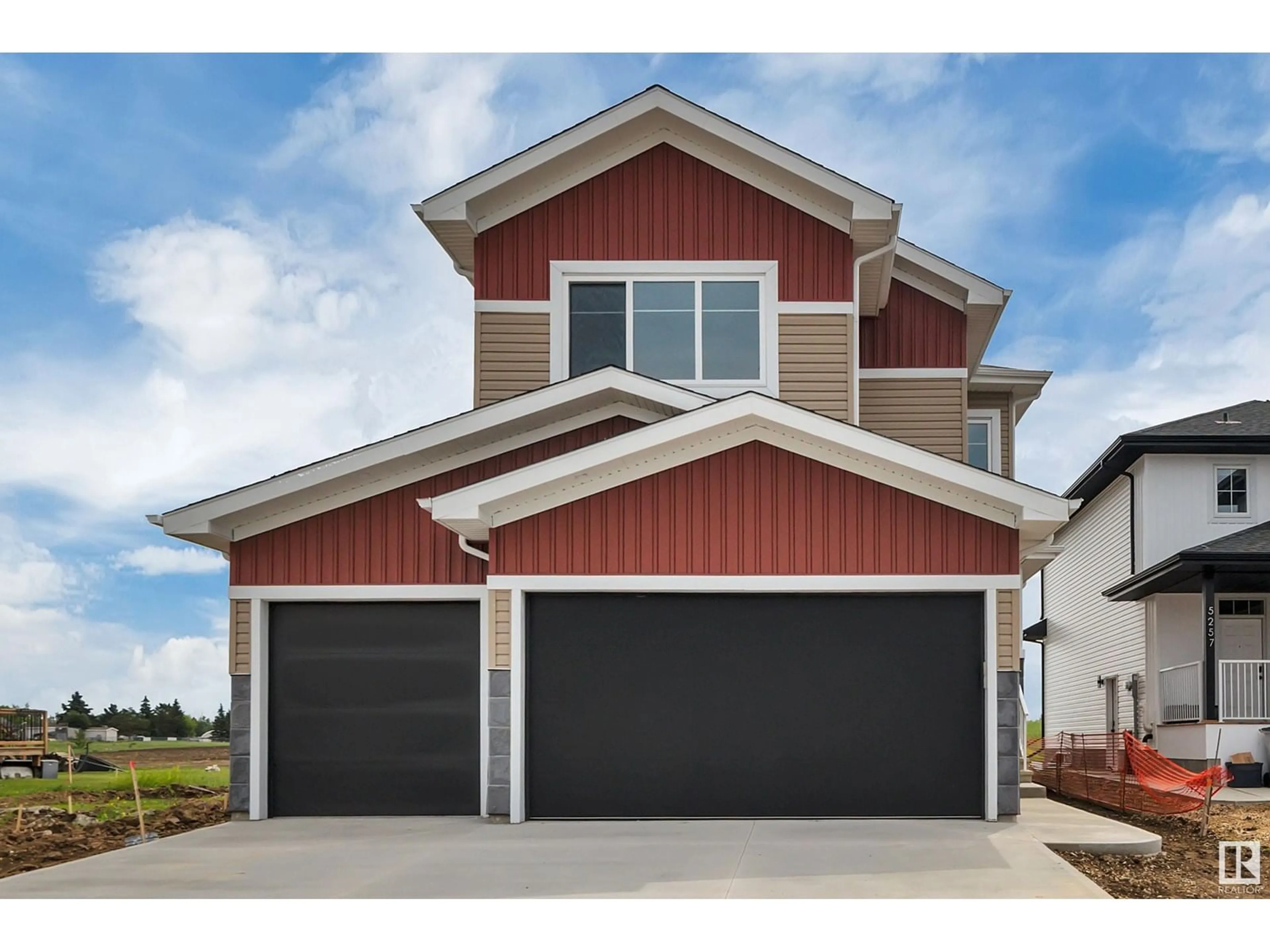 Home with vinyl exterior material, street for 5255 47 AVE, Calmar Alberta T0C0V0