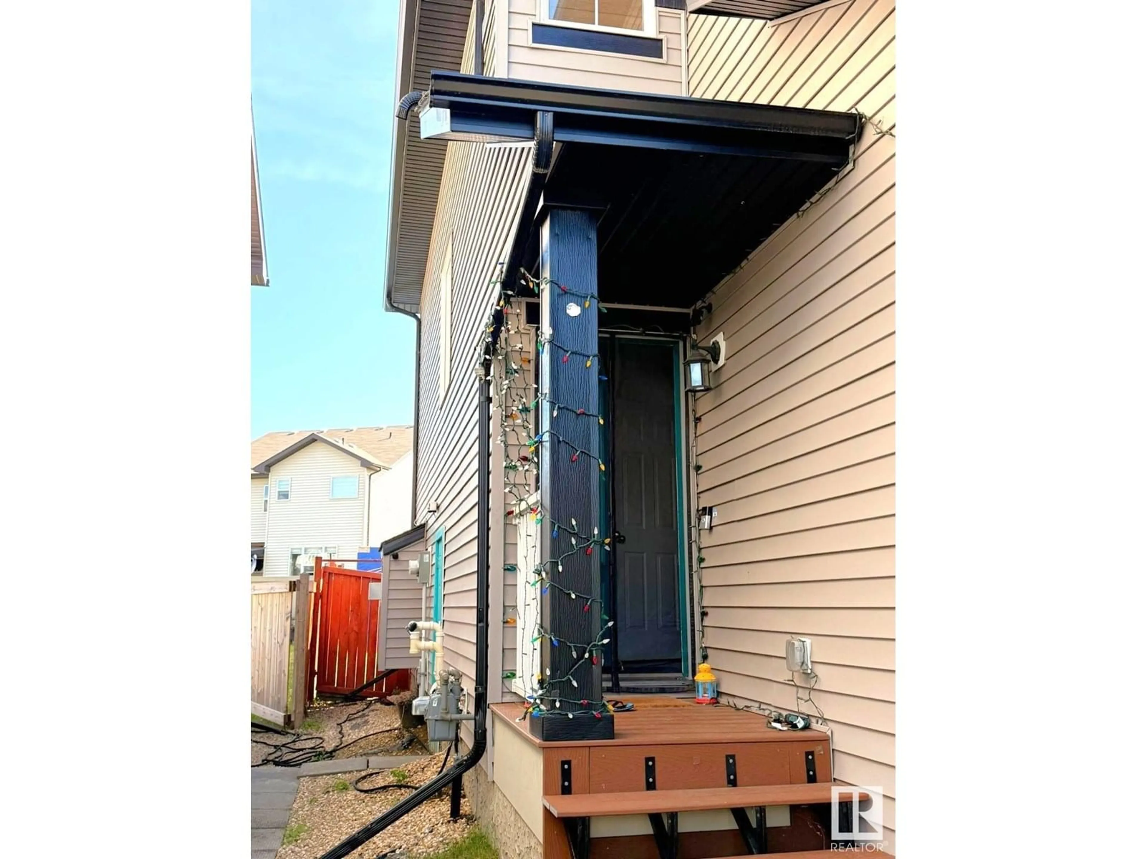 Unknown for 2217 22 AV, Edmonton Alberta T6T0Z1