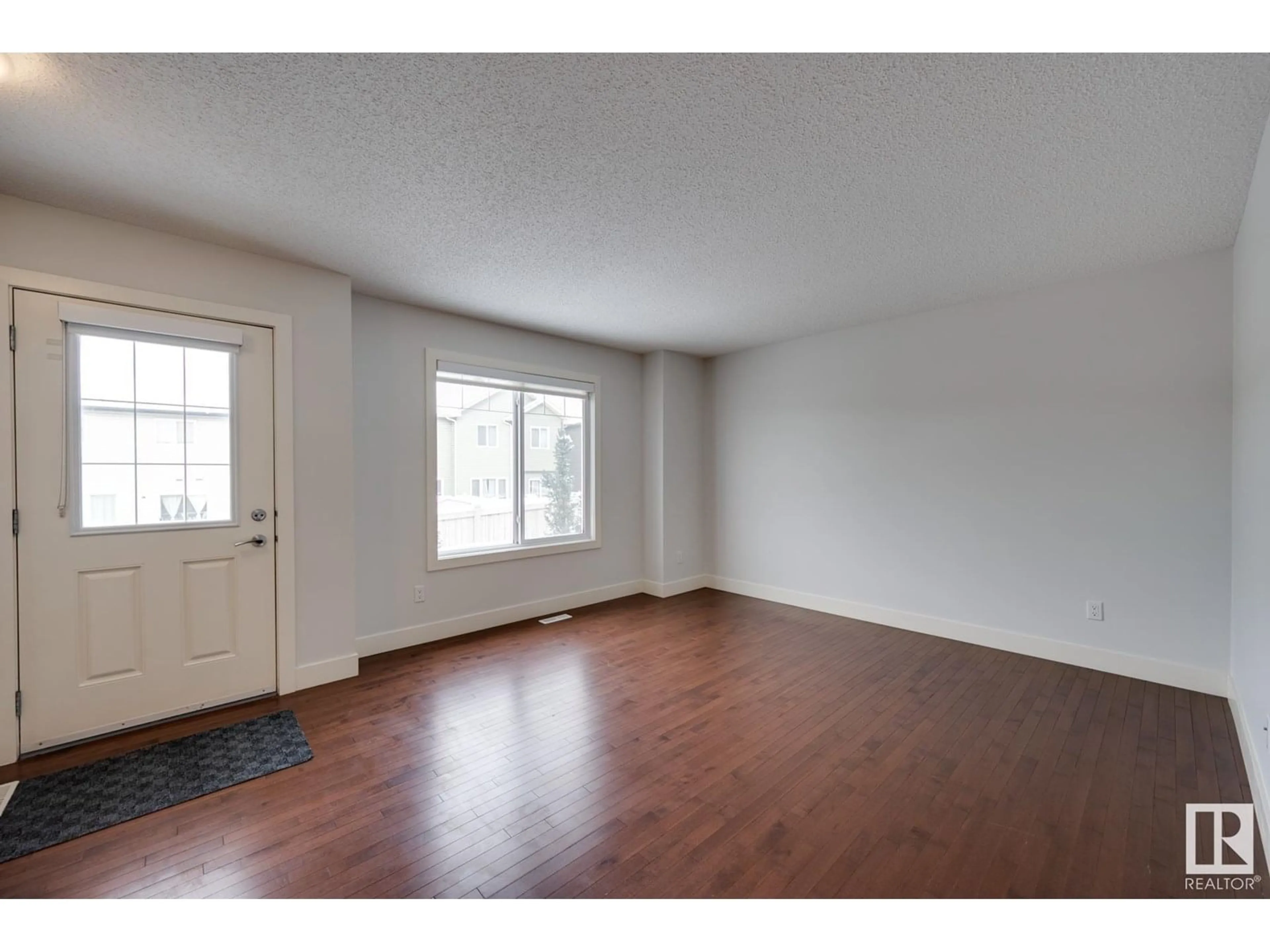 A pic of a room for #29 - 2922 MAPLE WY, Edmonton Alberta T6T1A5