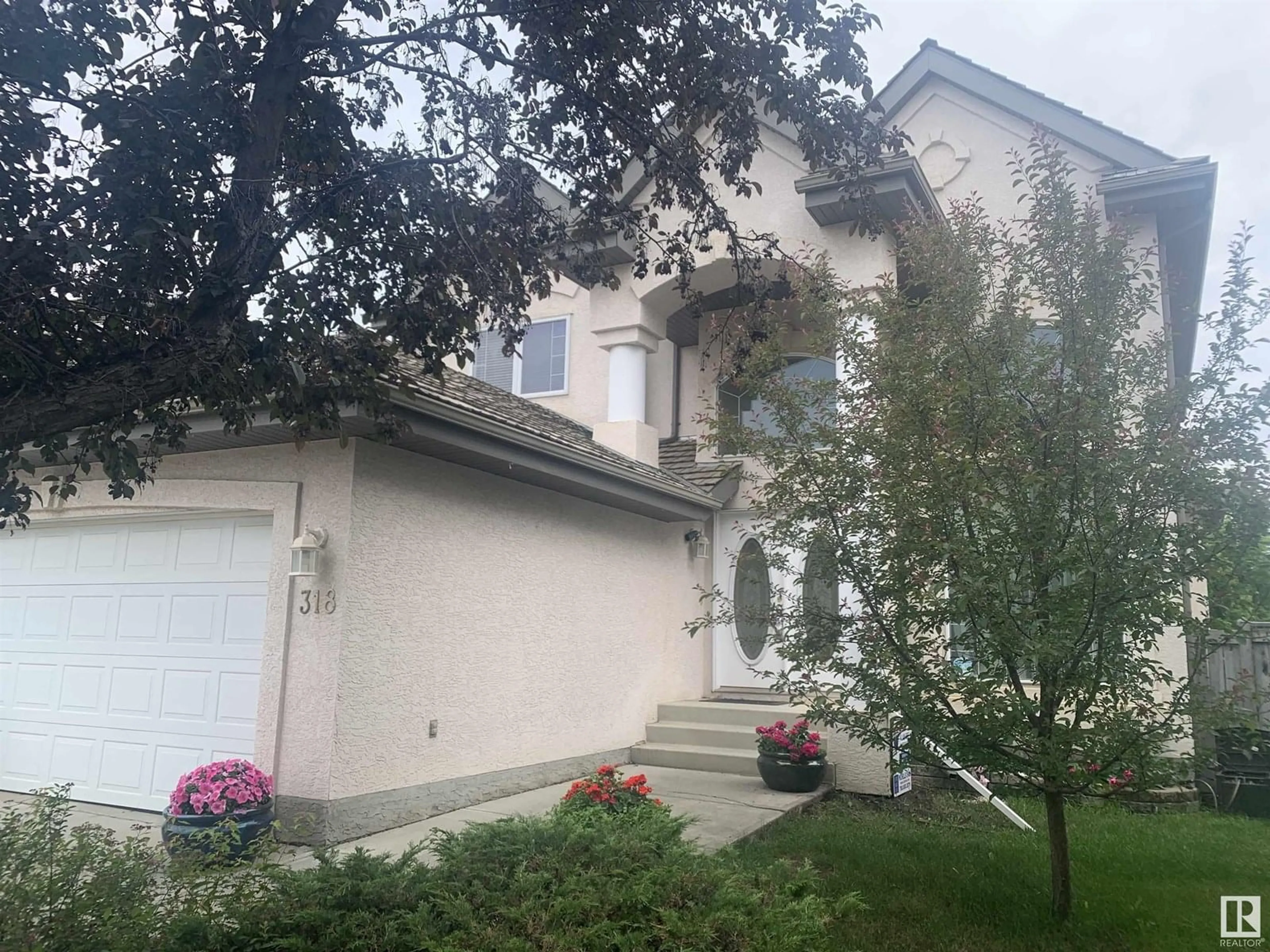 Unknown for 318 DARLINGTON CR, Edmonton Alberta T6M2R9
