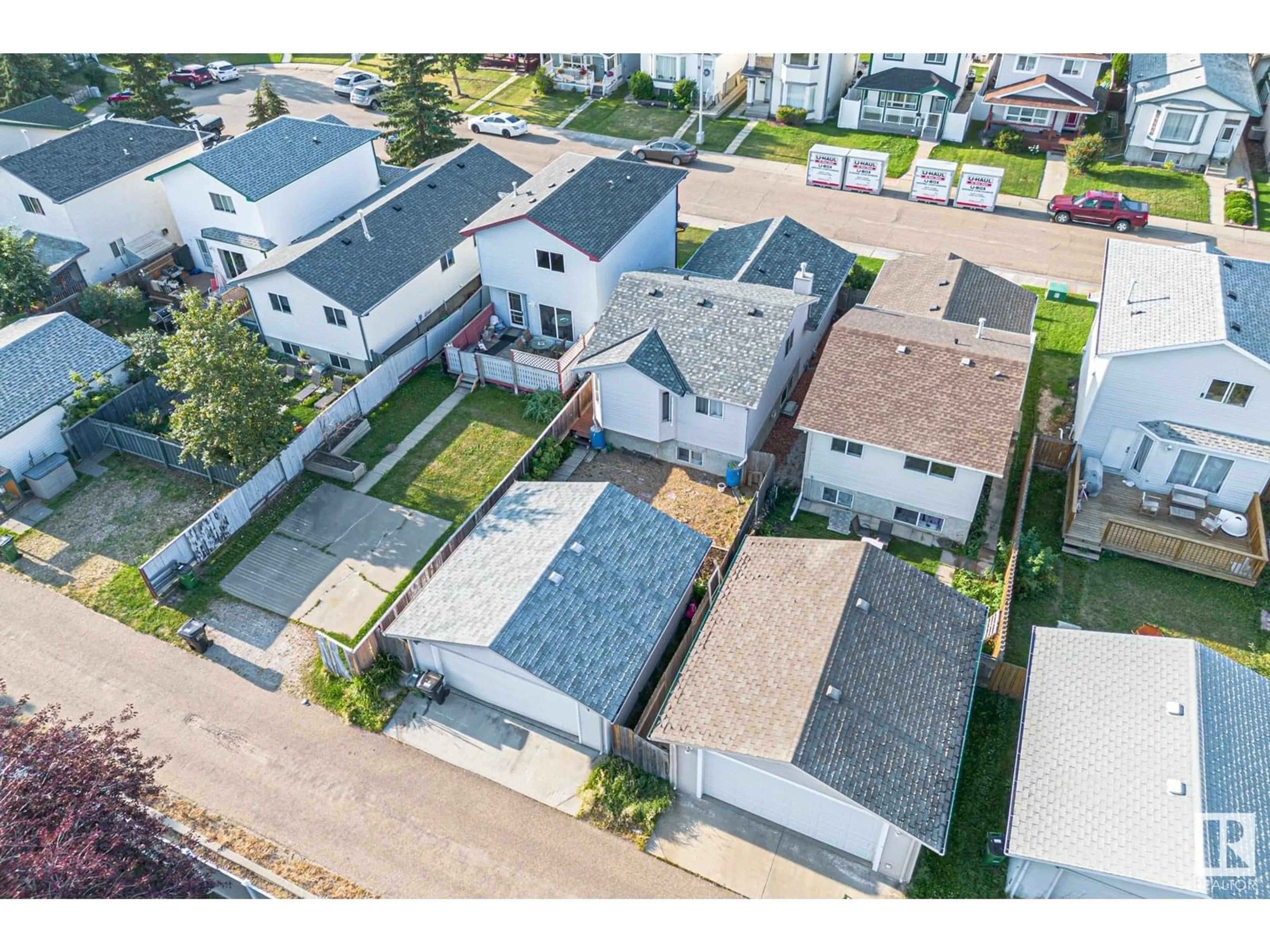 A pic from outside/outdoor area/front of a property/back of a property/a pic from drone, street for NW - 8336 159 AV, Edmonton Alberta T5Z3C8