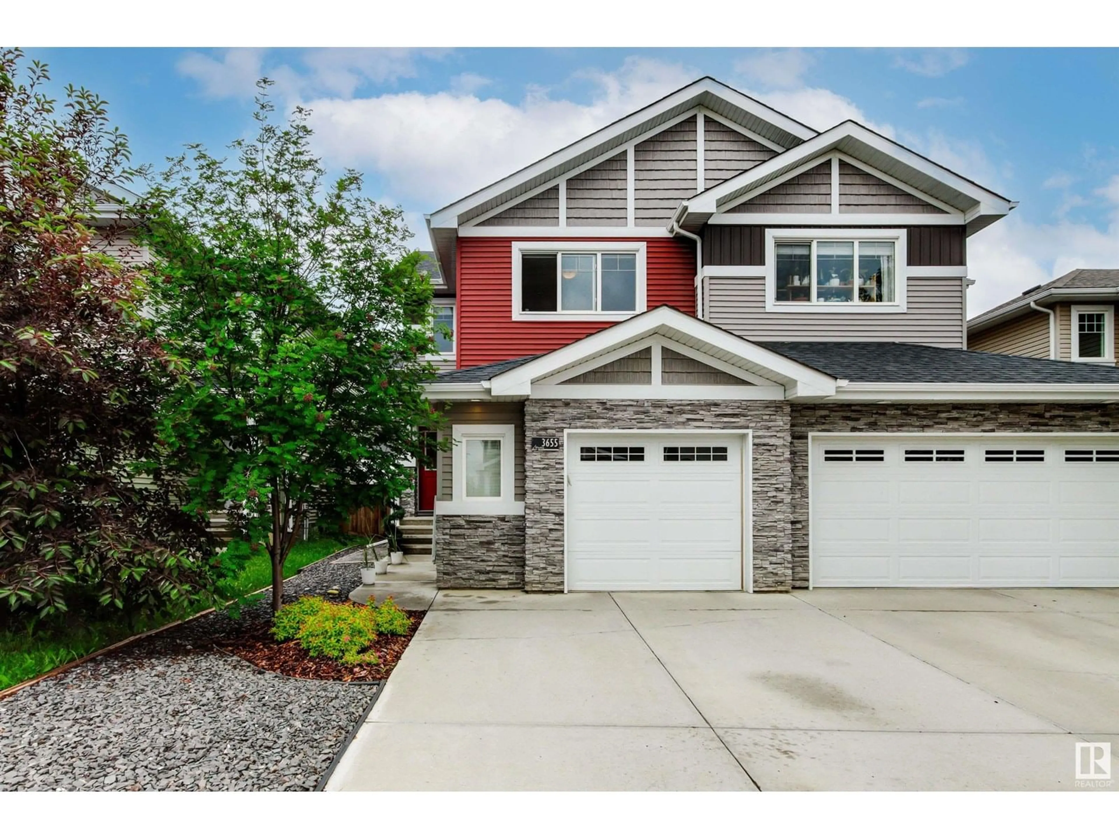 Home with vinyl exterior material, street for 3655 HUMMINGBIRD WY, Edmonton Alberta T5S0K7