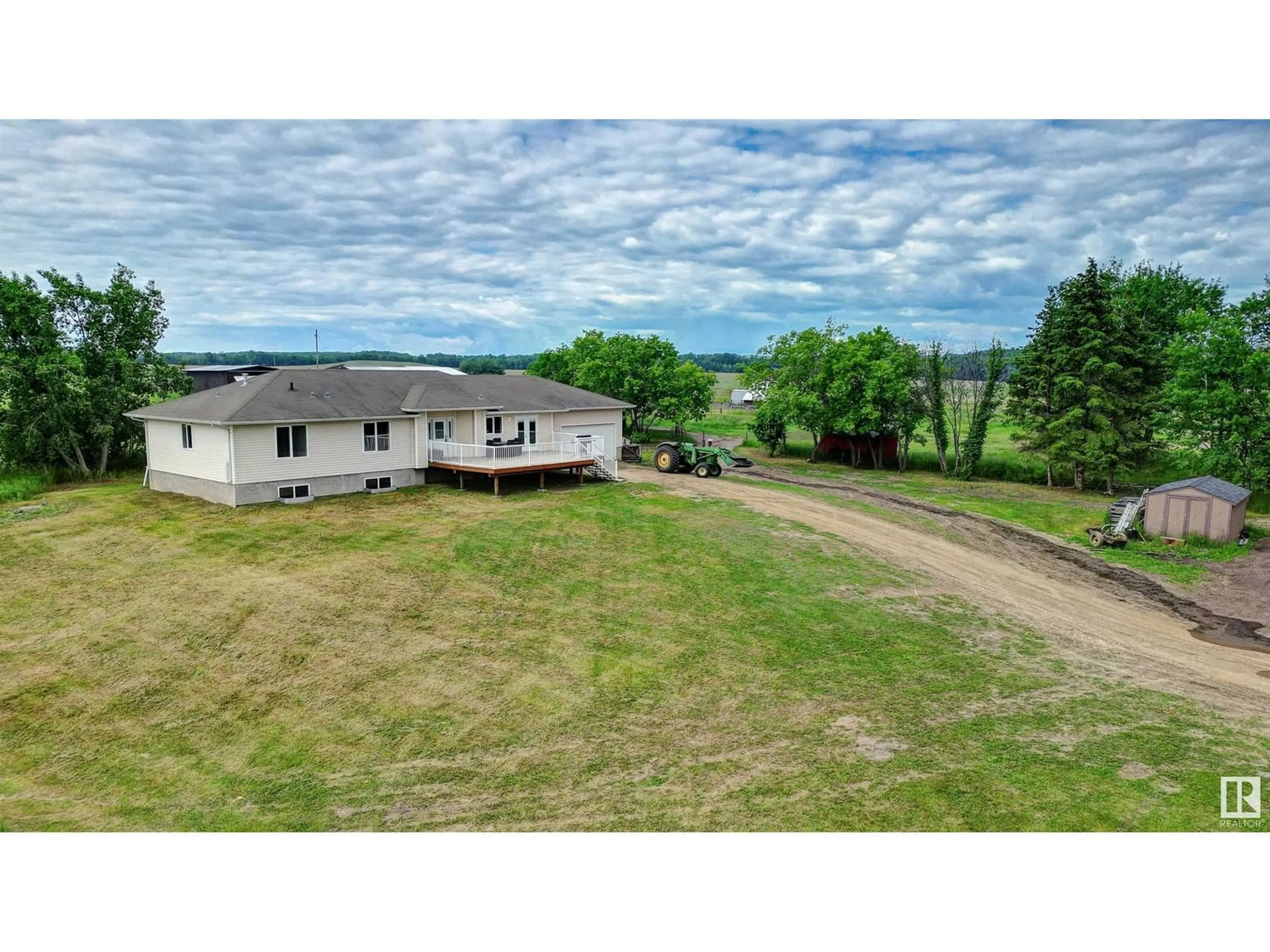 A pic from outside/outdoor area/front of a property/back of a property/a pic from drone, unknown for 43021 TWP RD 602, Rural Bonnyville M.D. Alberta T9N2J3