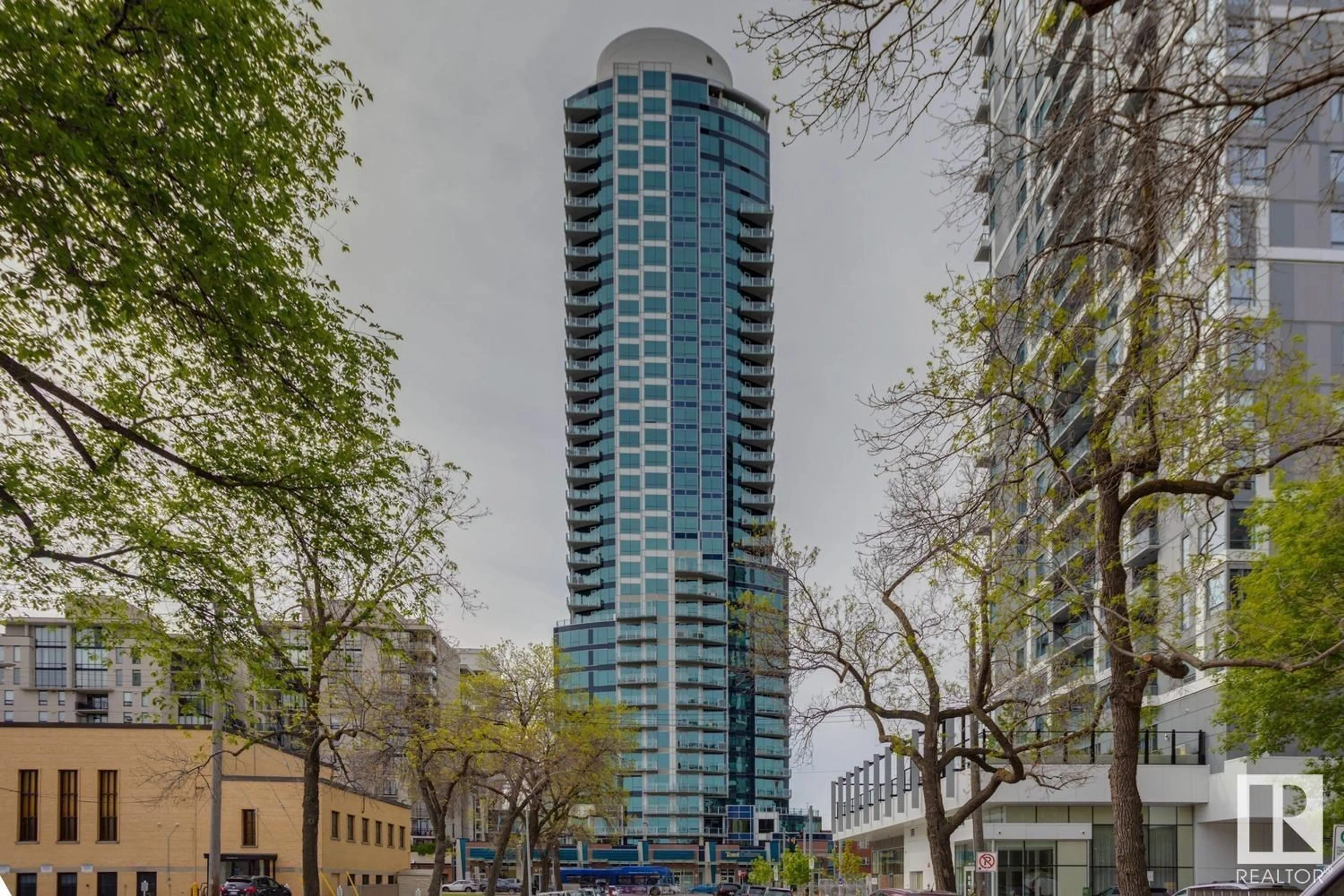 Unknown for 3001 JASPER AV, Edmonton Alberta T5K0P1