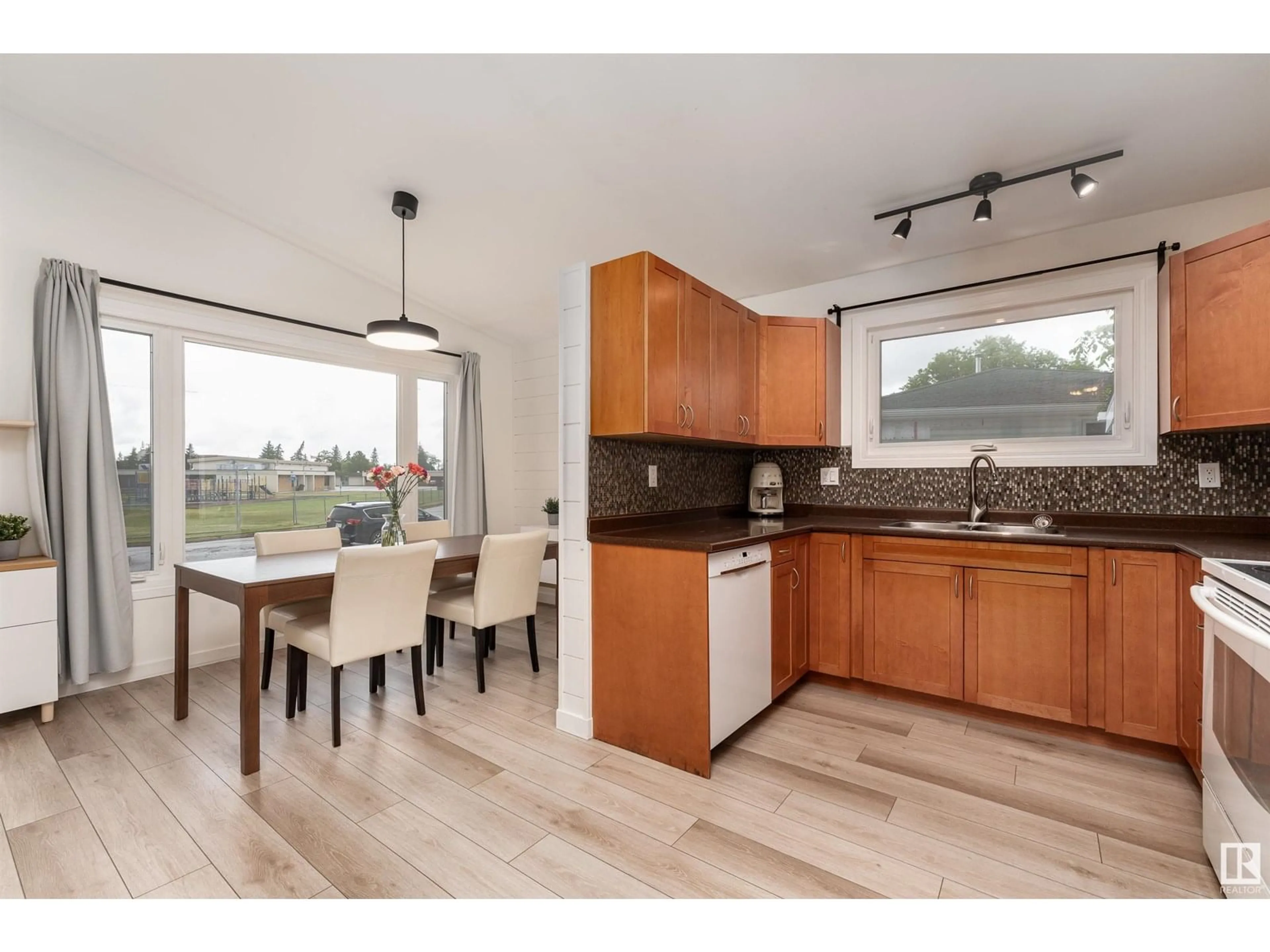 Open concept kitchen, unknown for 5117 44 AV, Leduc Alberta T9E5B7