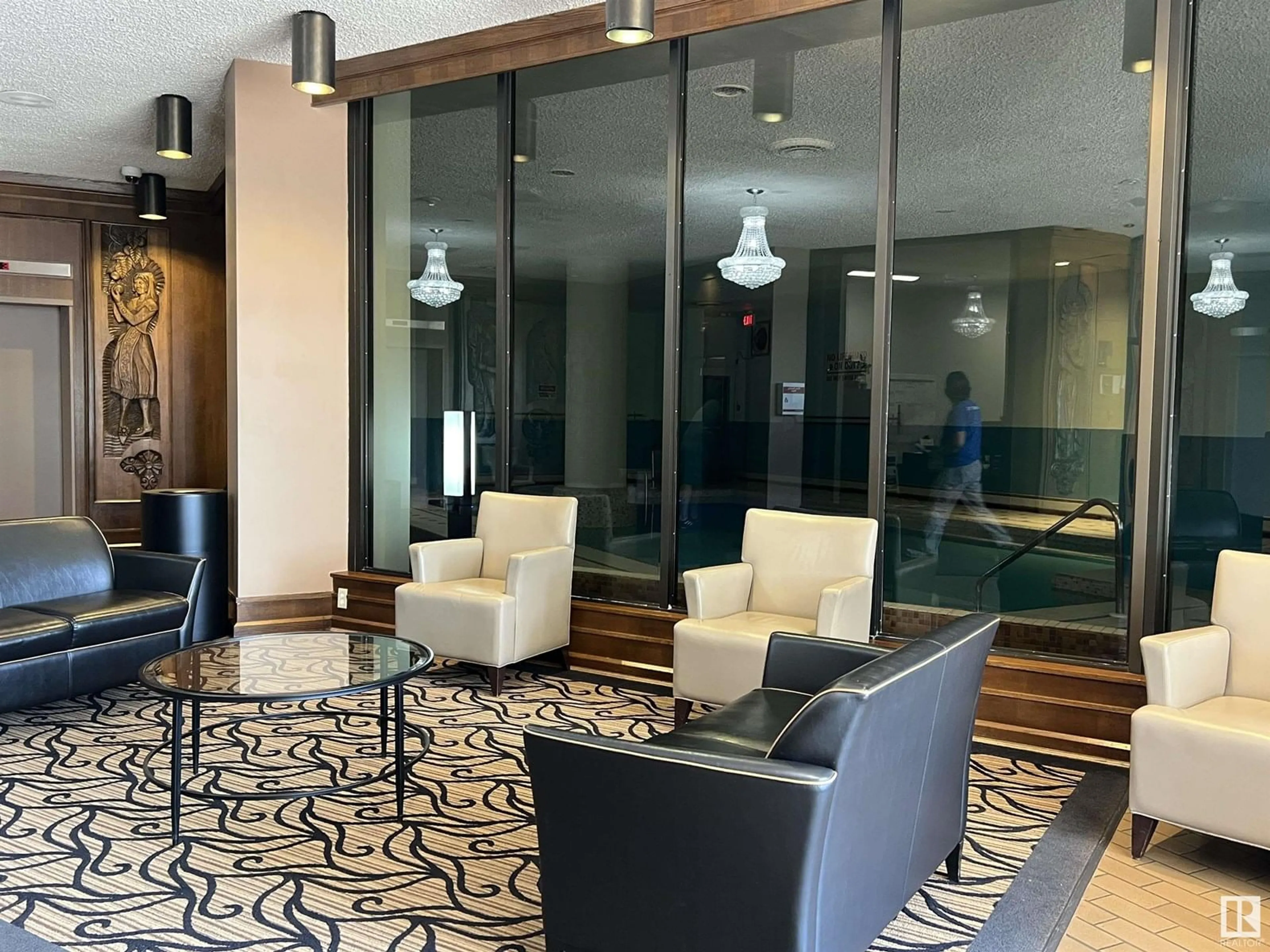 Lobby for 1001 STONY PLAIN RD, Edmonton Alberta T5N3R2