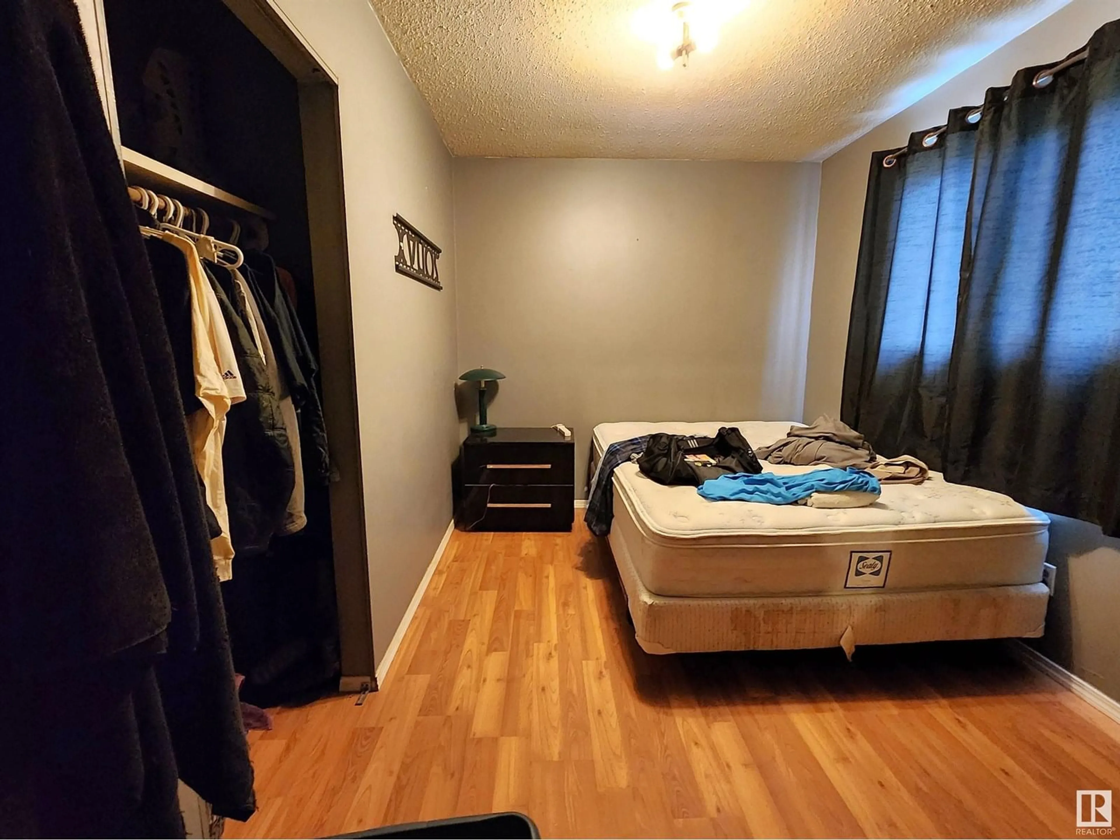 A pic of a room for NW - 3014 132 AV, Edmonton Alberta T5A2Z1