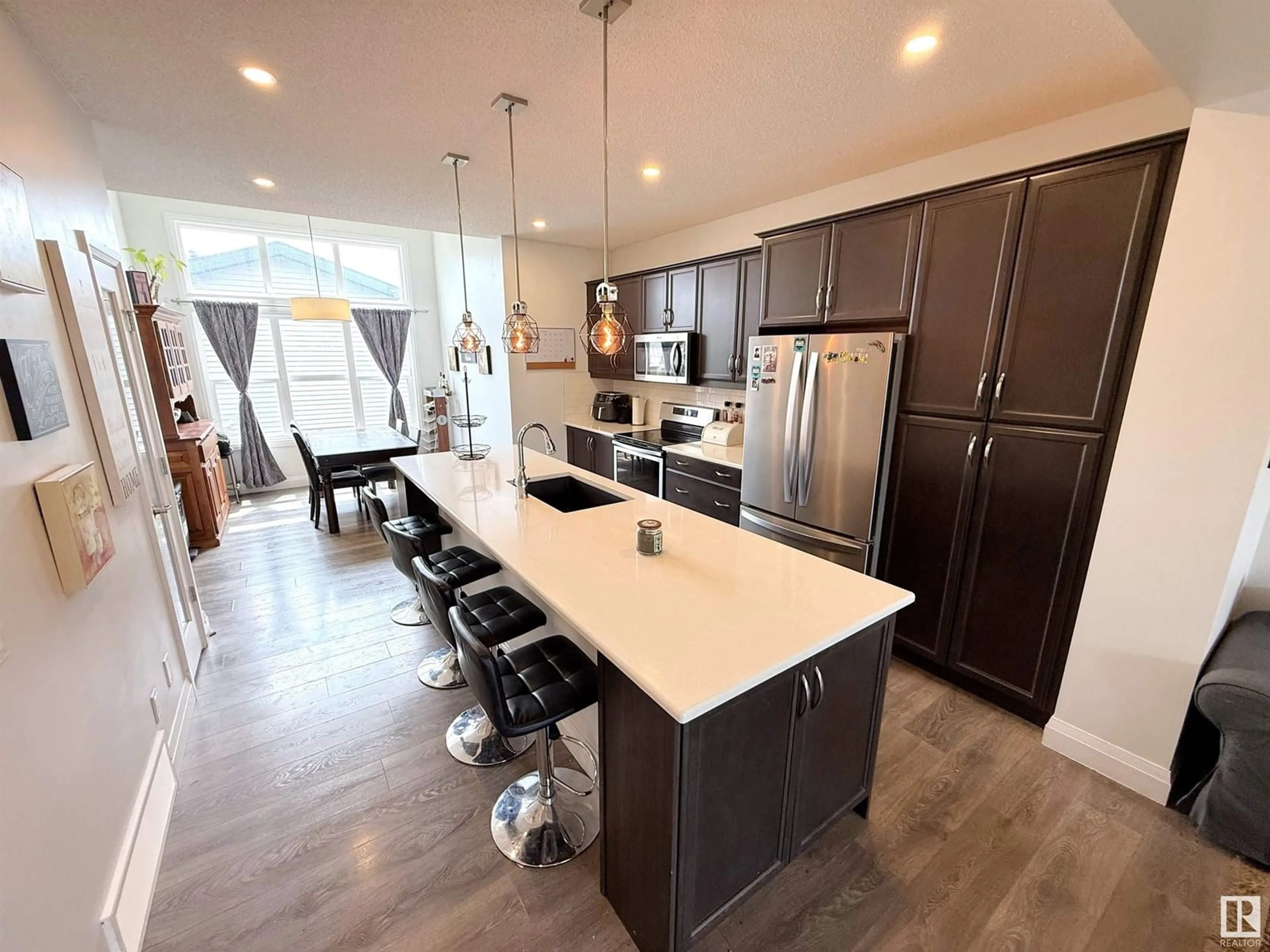 Open concept kitchen, unknown for 22385 93A AV, Edmonton Alberta T5T7K3