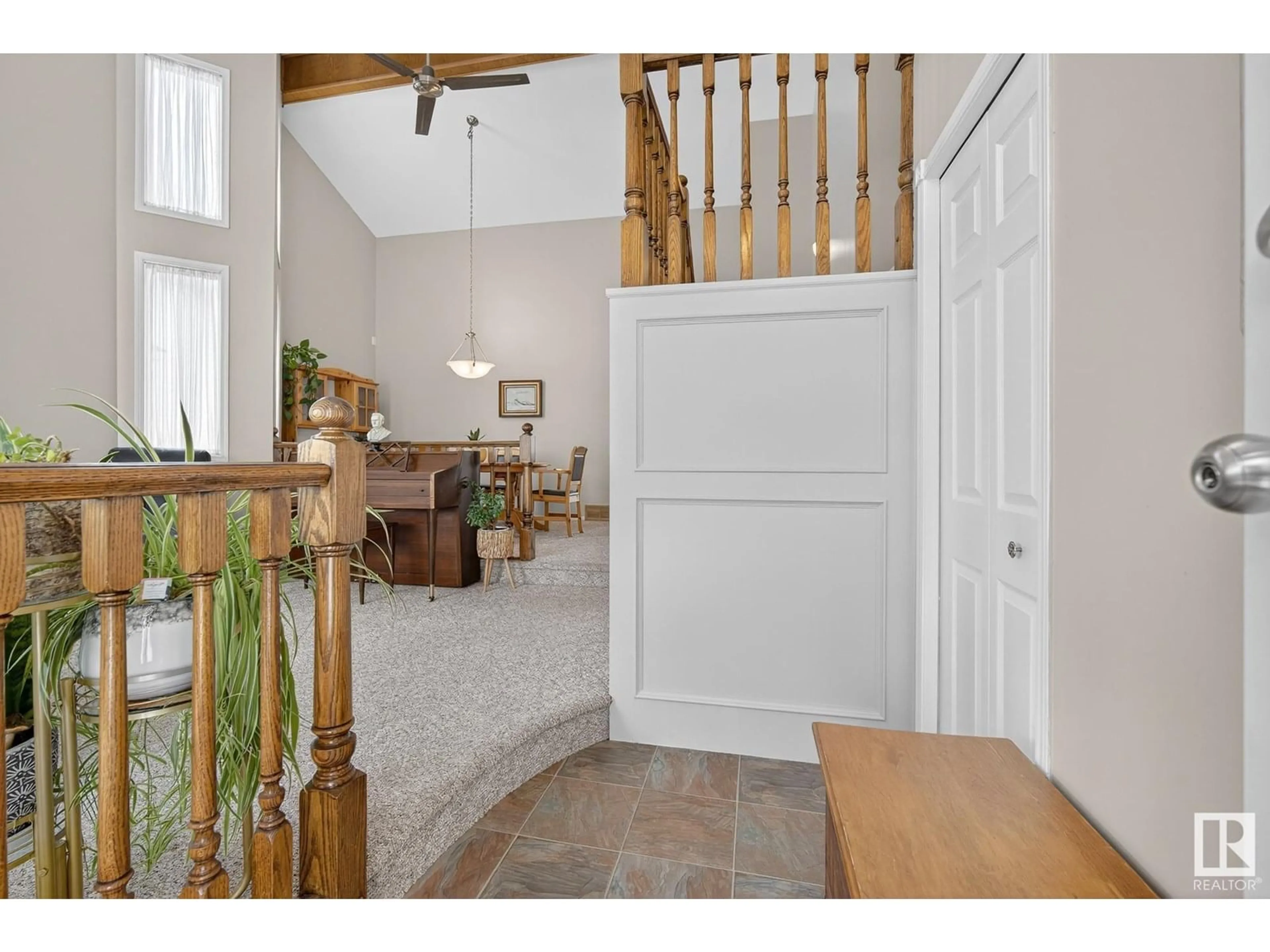 Indoor entryway for NW - 12908 159 AV, Edmonton Alberta T6V1B3