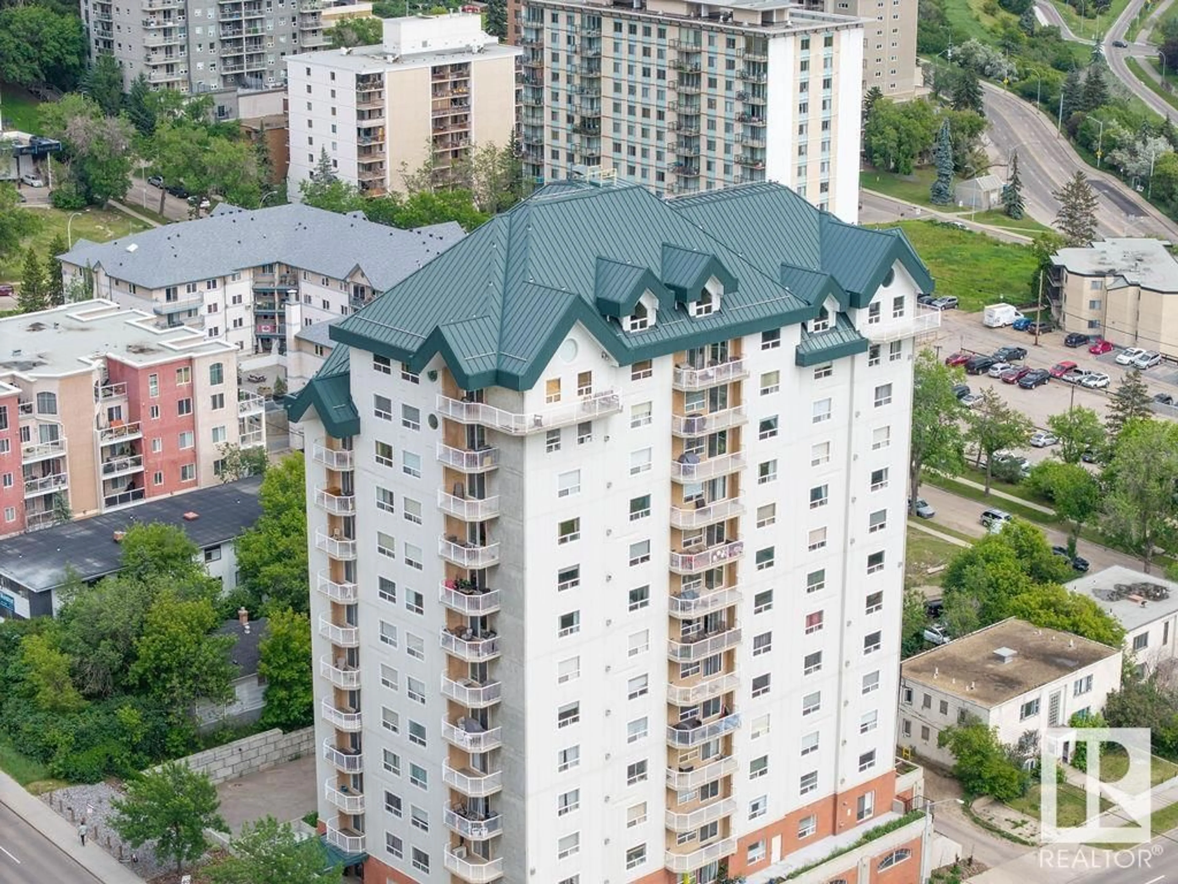 A pic from outside/outdoor area/front of a property/back of a property/a pic from drone, city buildings view from balcony for 801 - 9707 105 ST NW, Edmonton Alberta T5K2Y4