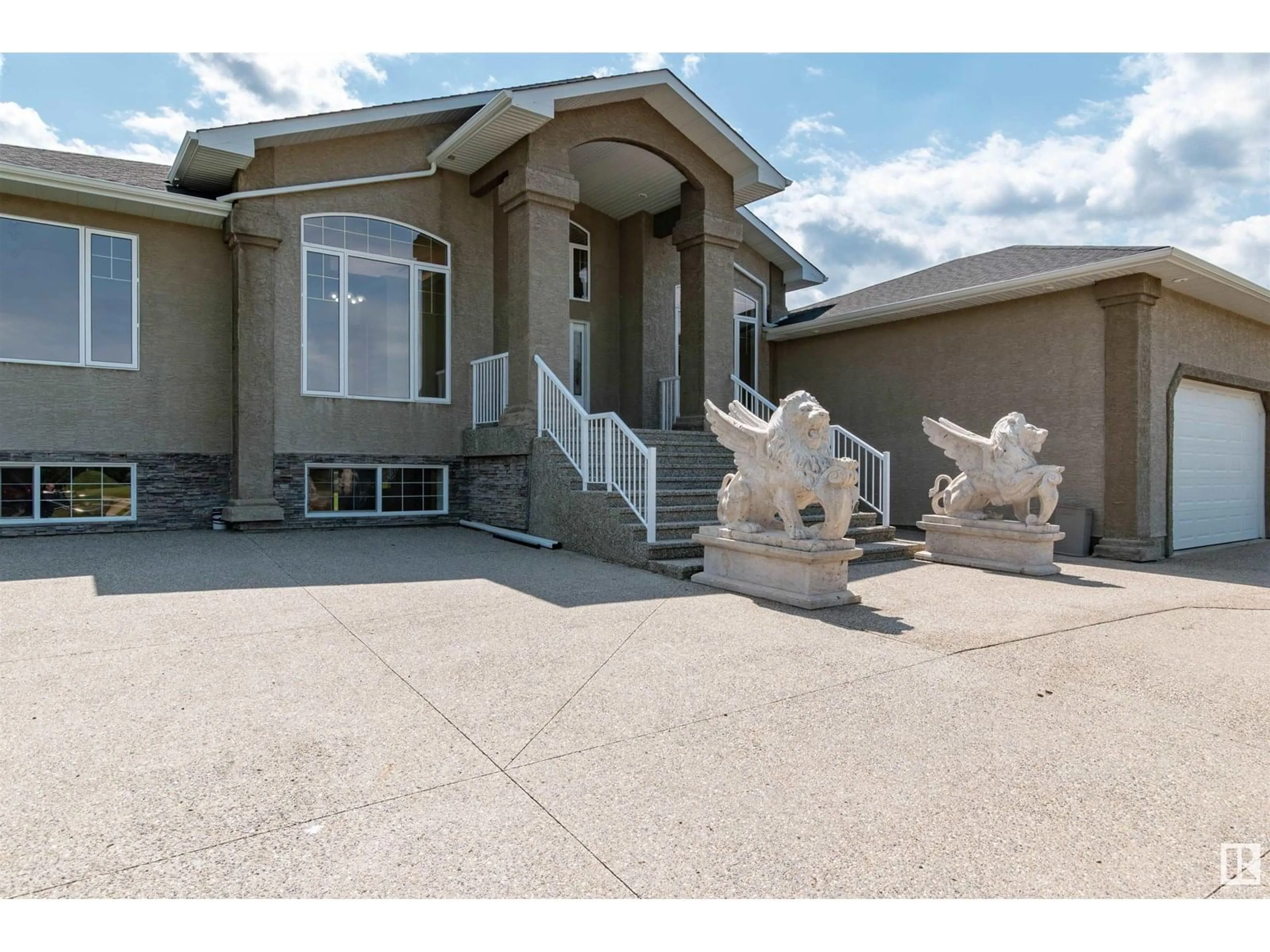 Unknown for 15 RGE ROAD 222 RGE ROAD, Rural Strathcona County Alberta T8B1A8