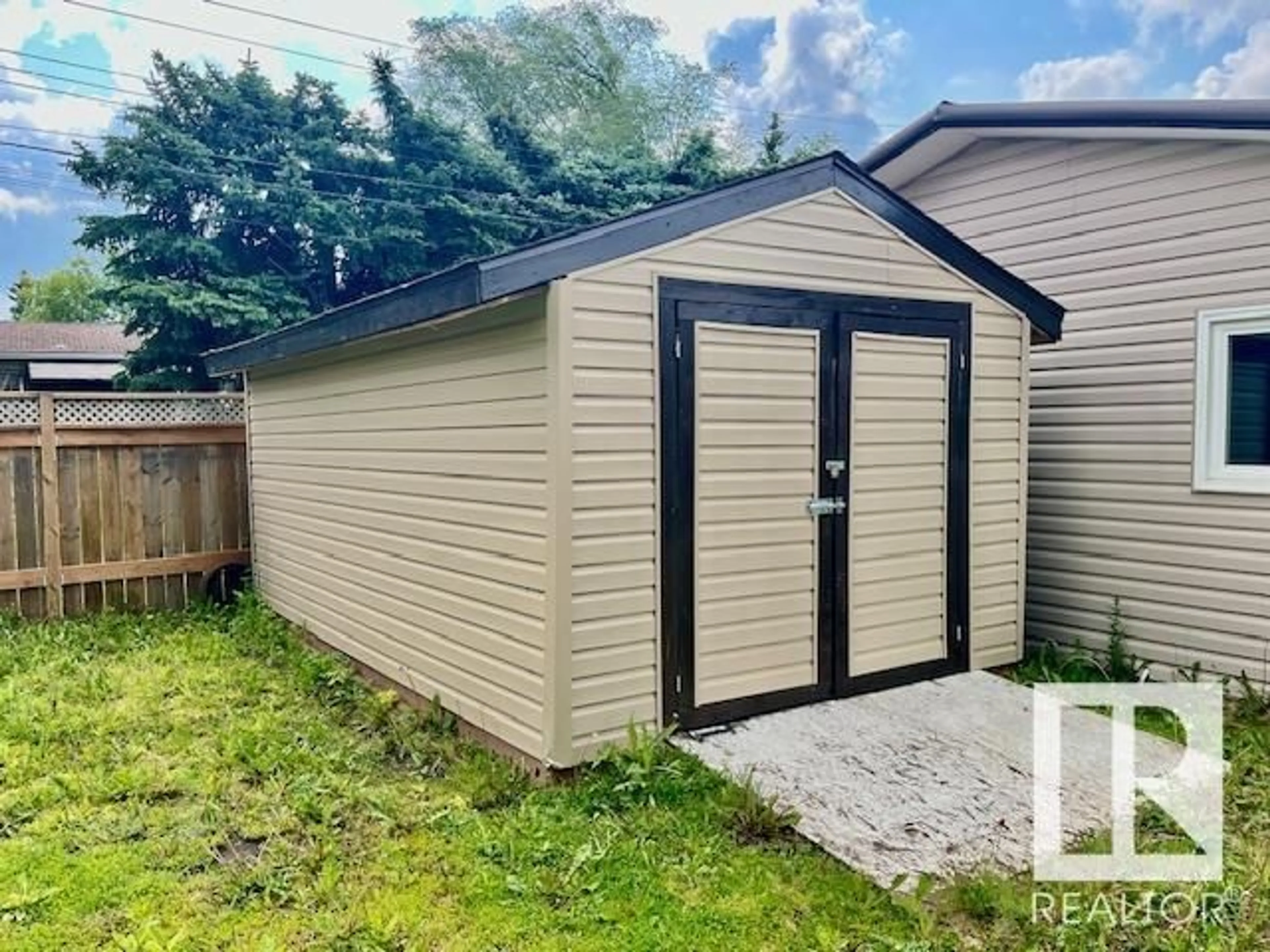 Shed for 5007 54 AVE, Two Hills Alberta T0B4K0