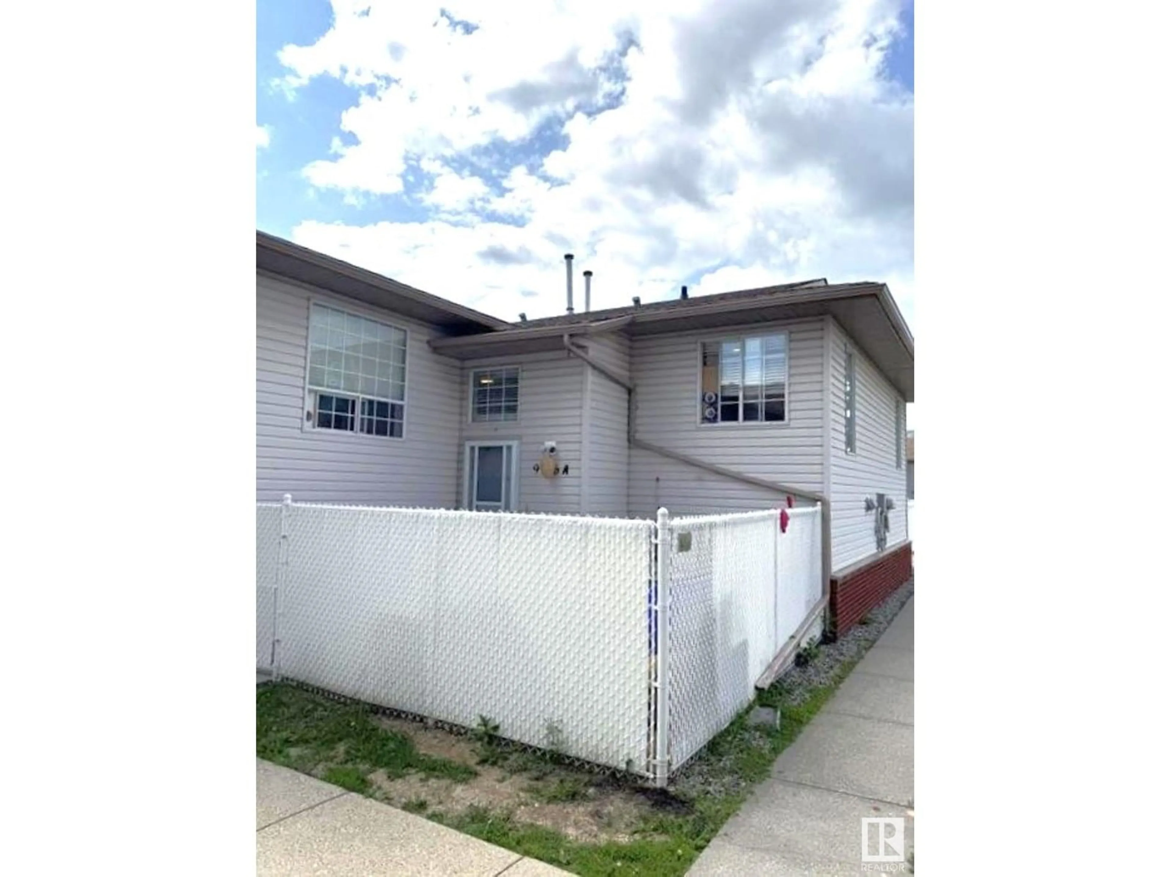 Unknown for 9906A SHERRIDON DR, Fort Saskatchewan Alberta T8L4C9