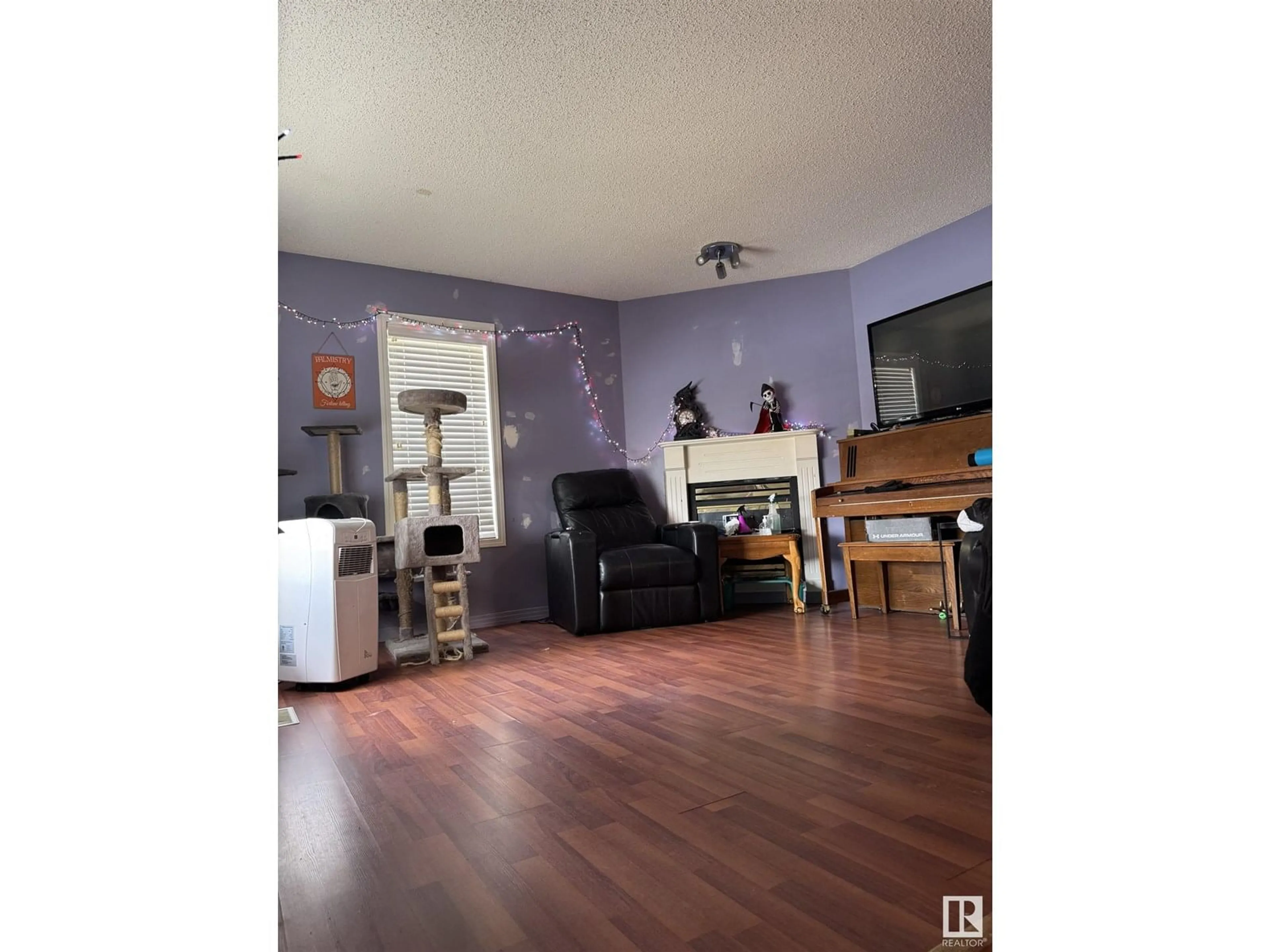 A pic of a room for 9906A SHERRIDON DR, Fort Saskatchewan Alberta T8L4C9