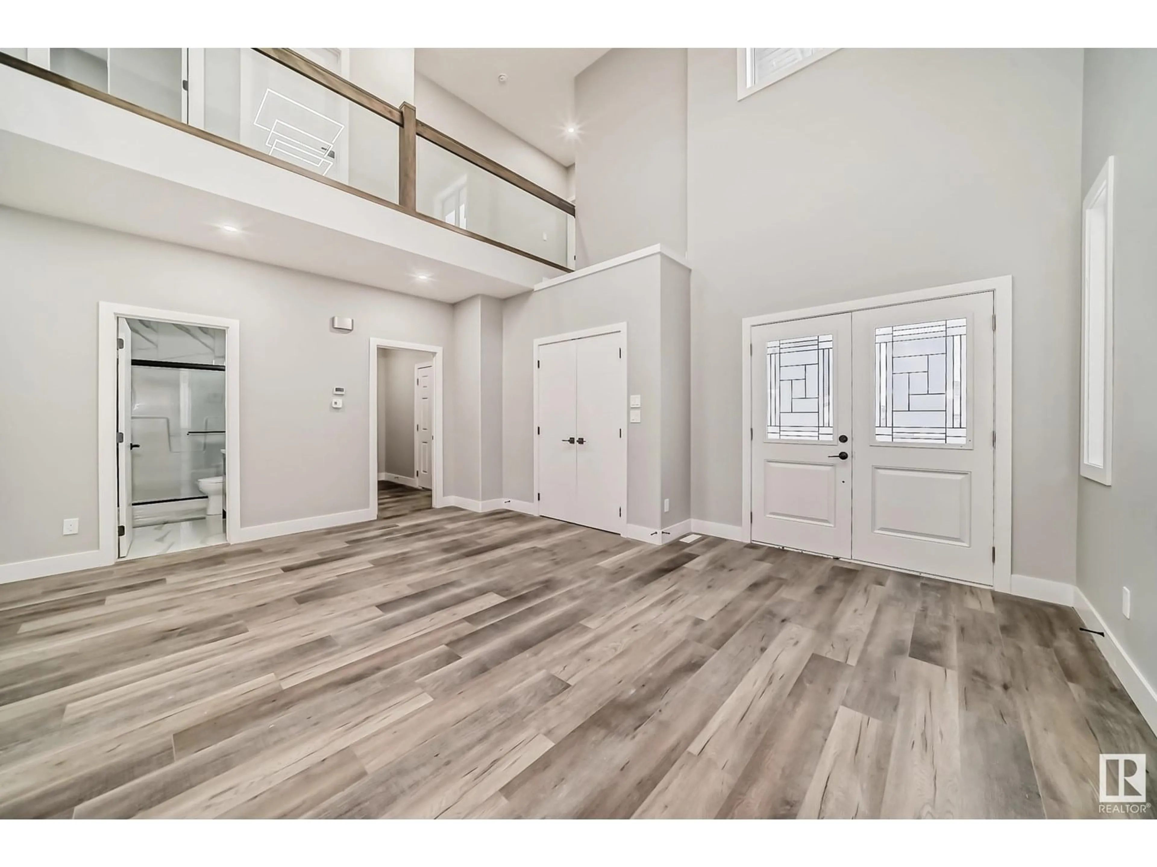 Indoor entryway for 128 EDGEWATER CI, Leduc Alberta T9E1K5