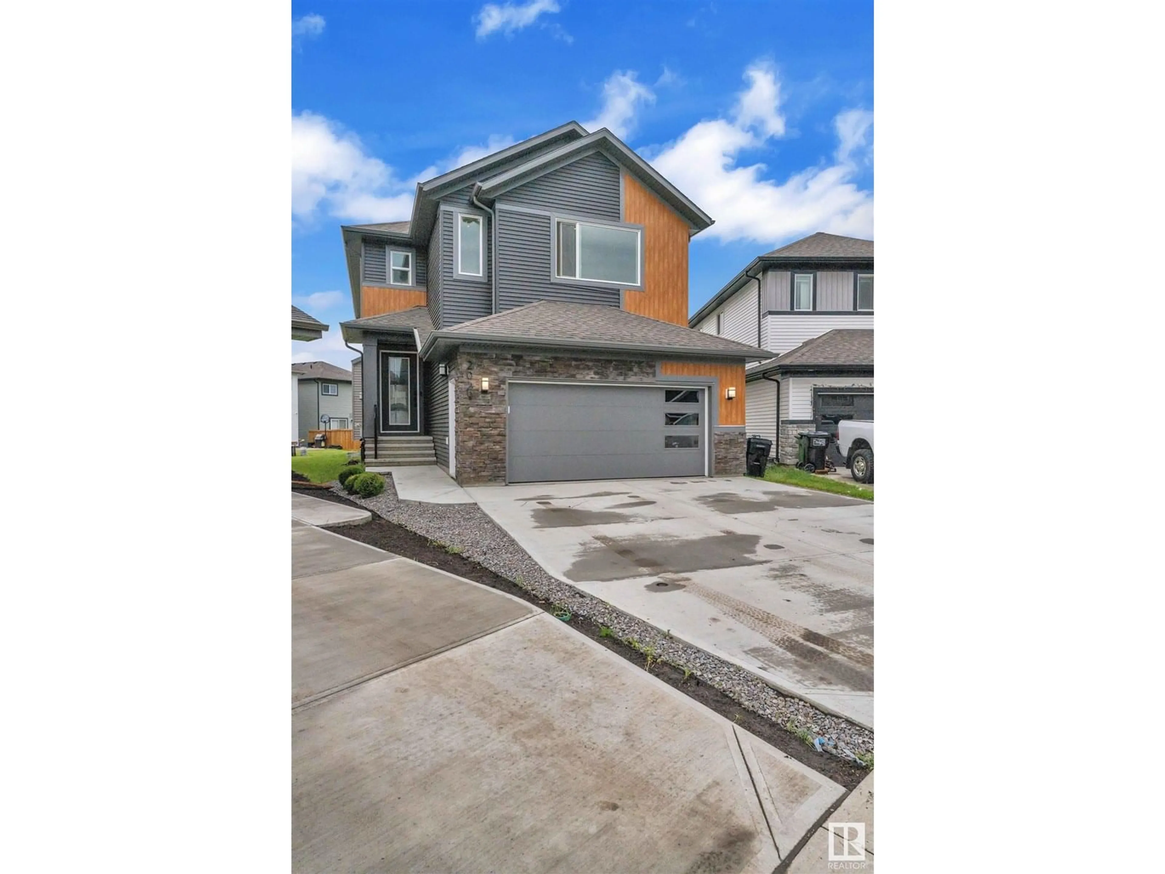 Unknown for 2029 13A AV, Edmonton Alberta T6T2R8